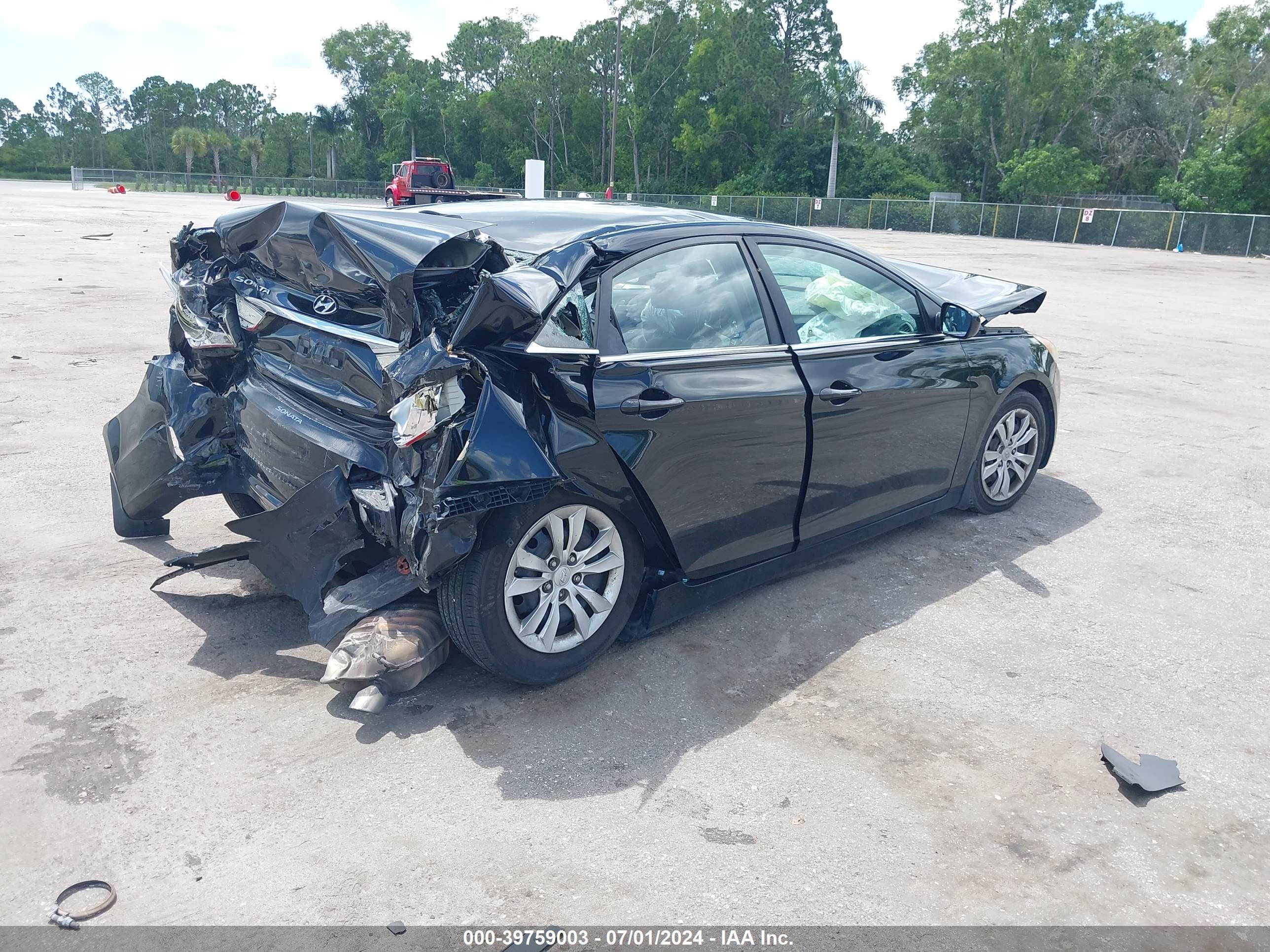 HYUNDAI SONATA image 4
