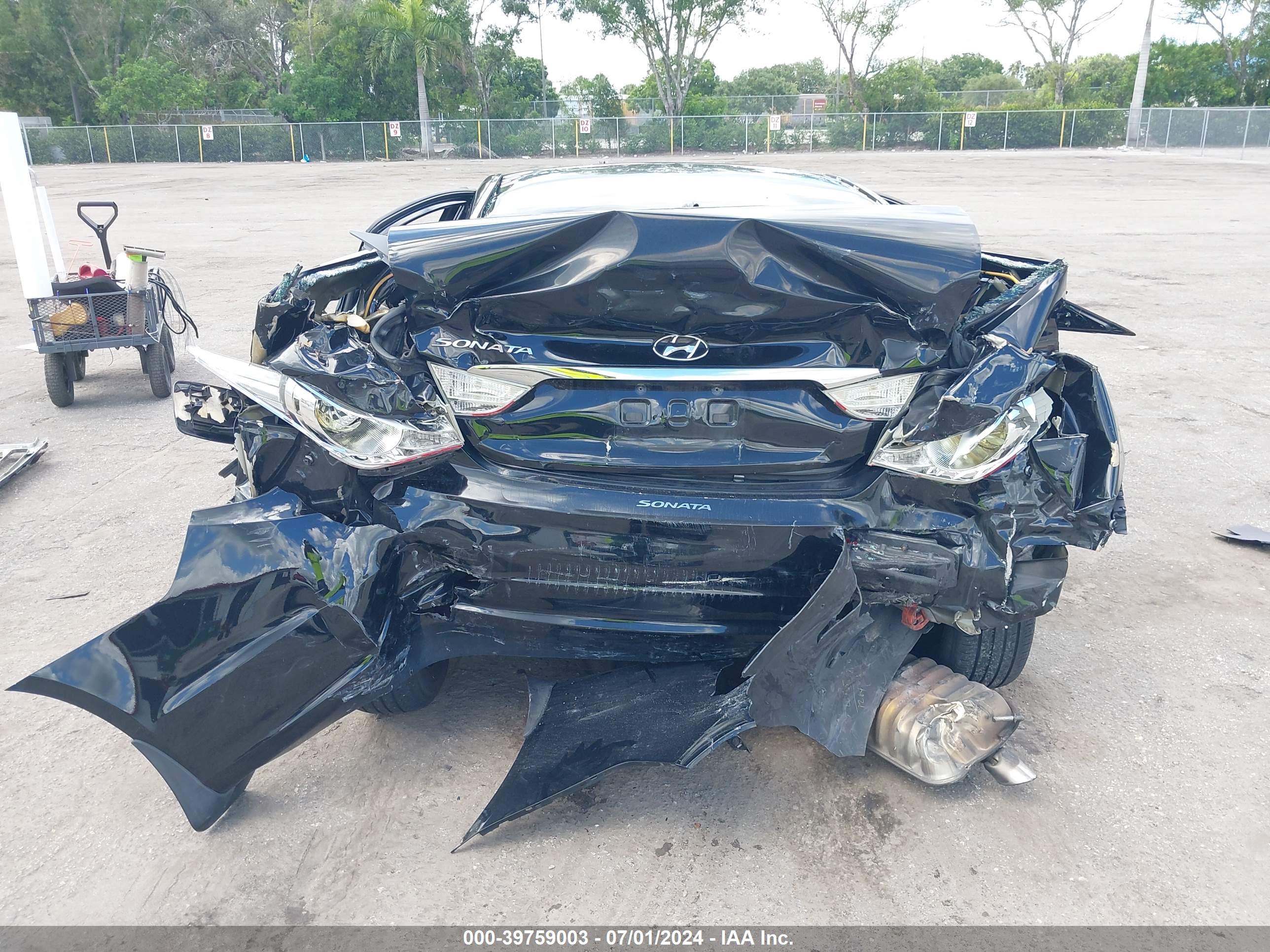 HYUNDAI SONATA image 6