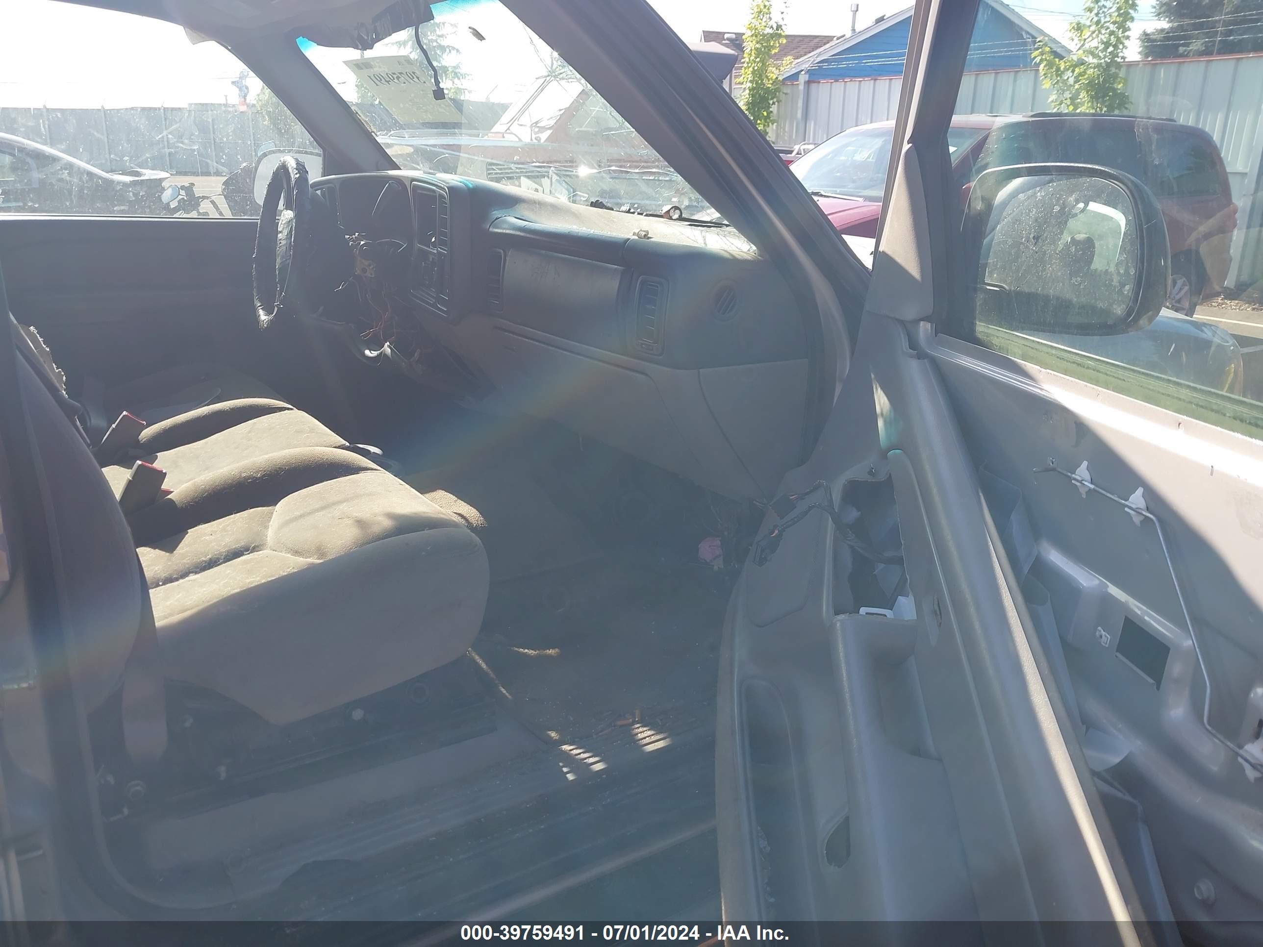 GMC YUKON image 5