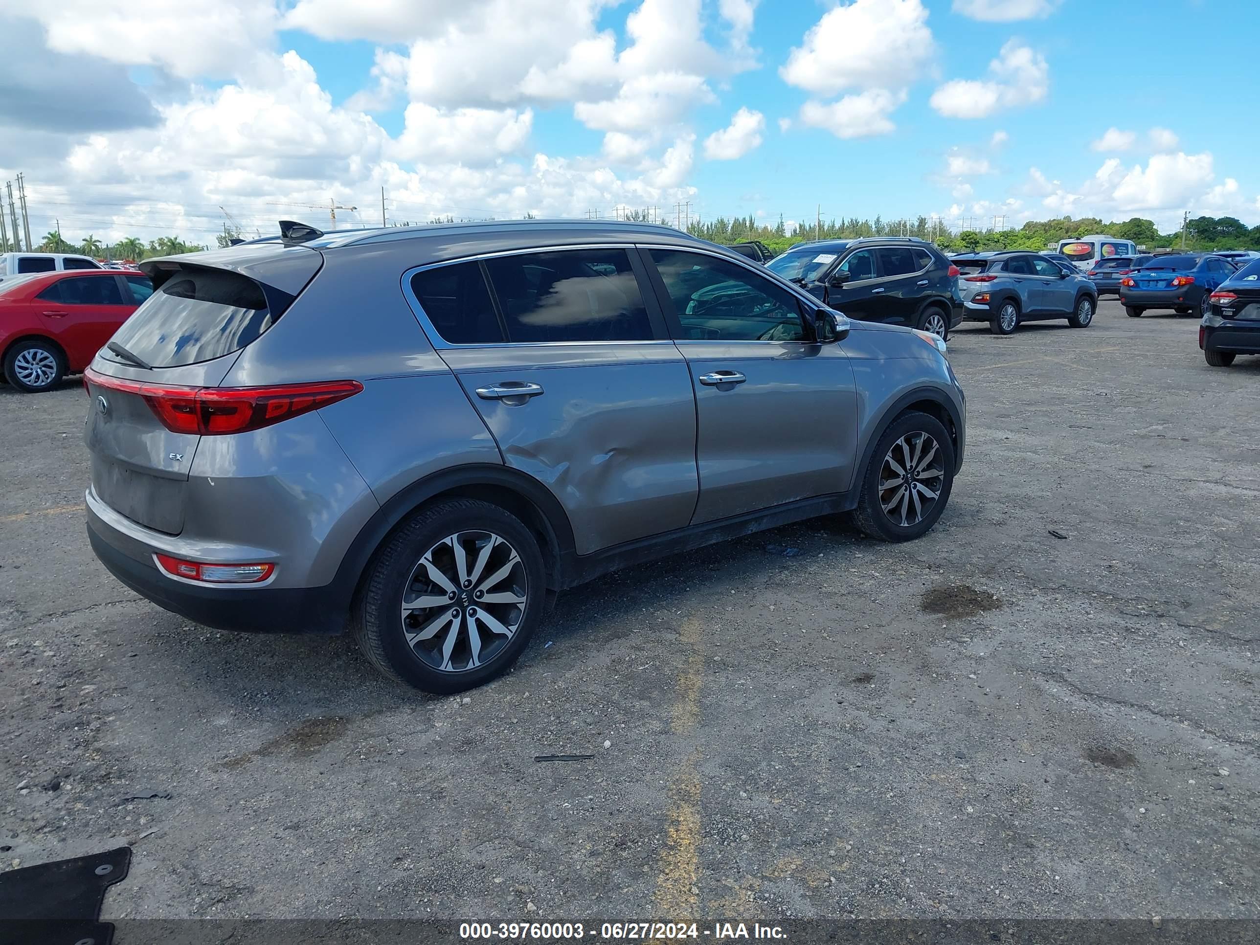 KIA SPORTAGE image 4