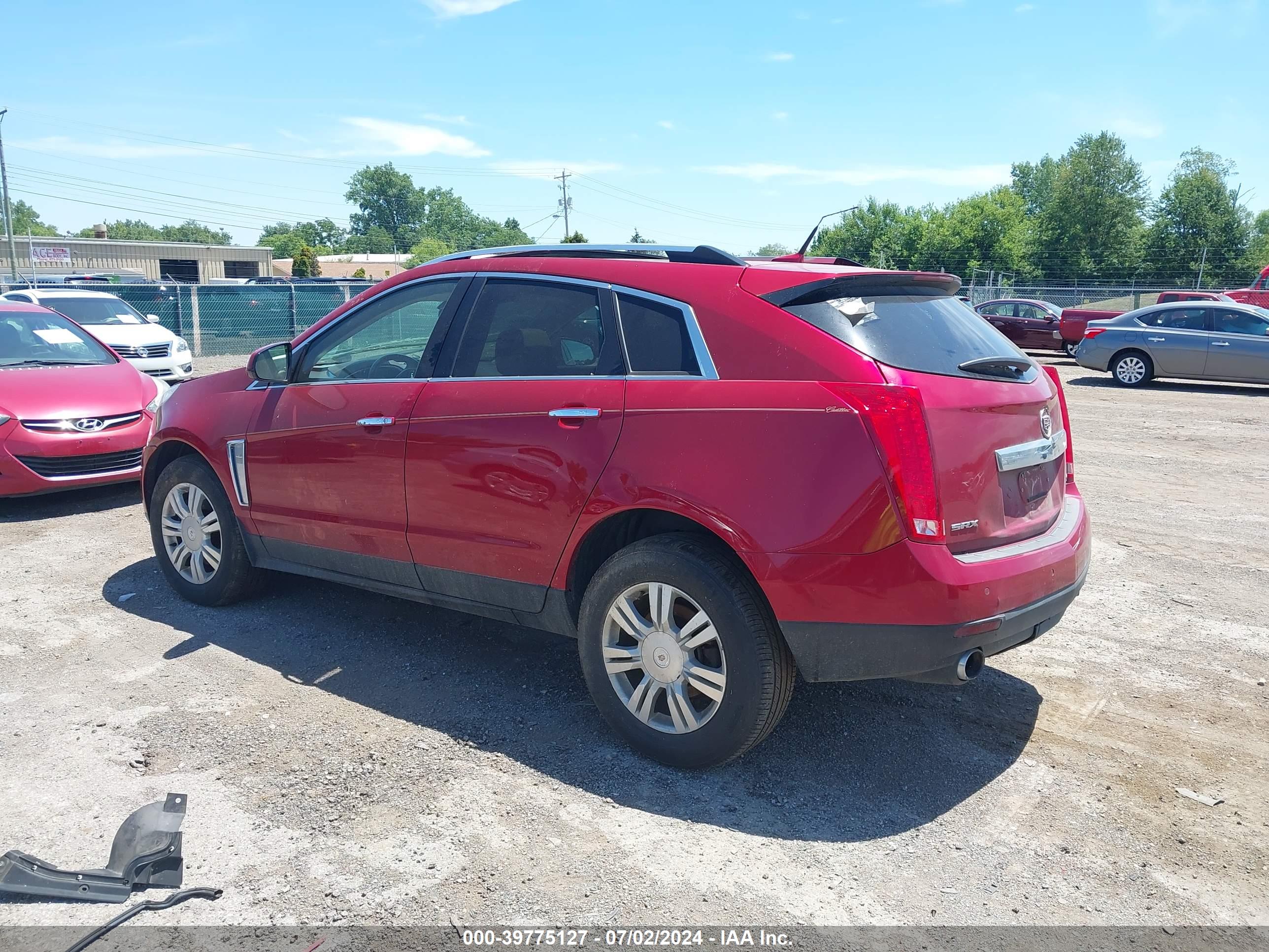 CADILLAC SRX image 3