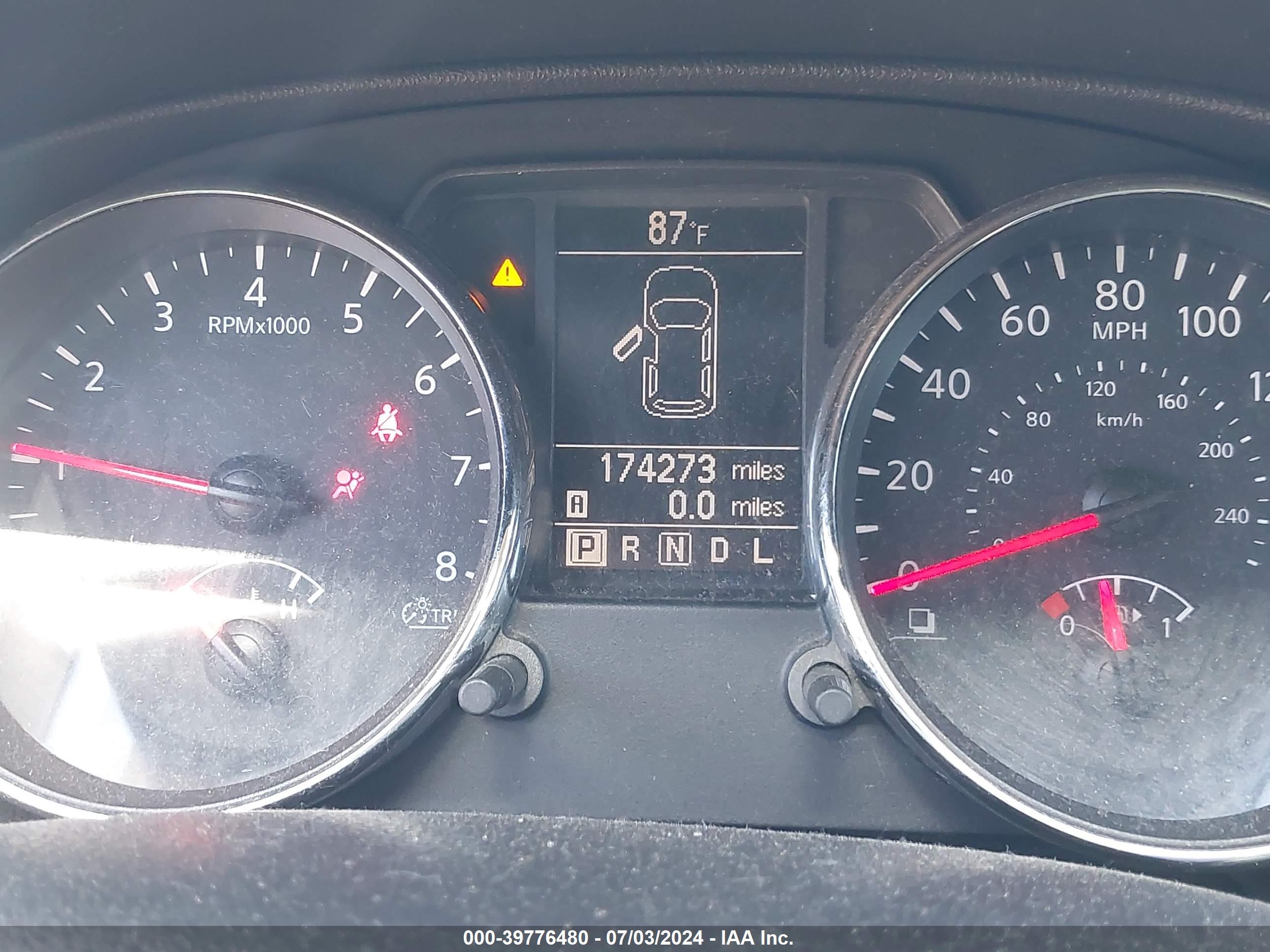 NISSAN ROGUE image 7