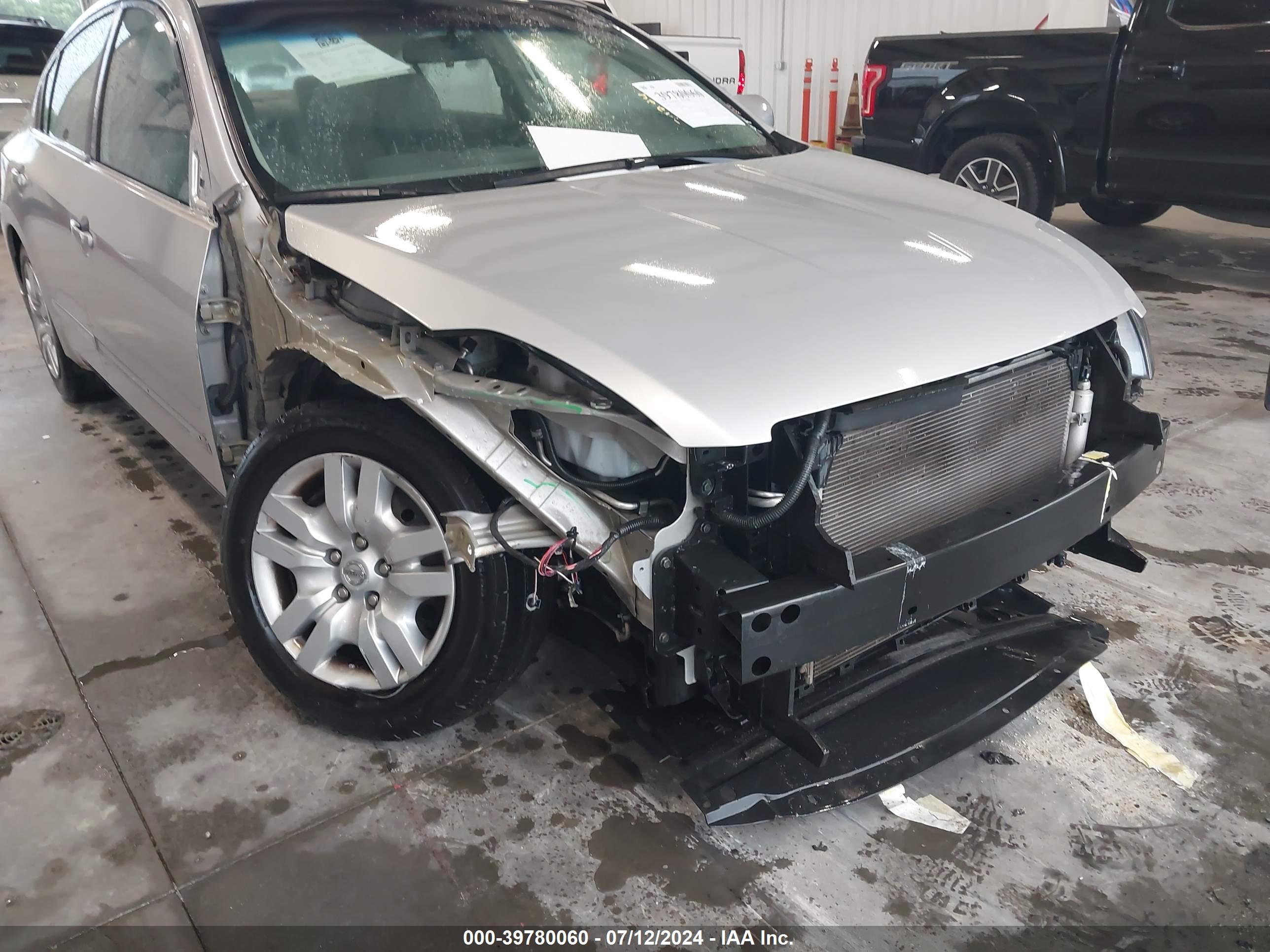 NISSAN ALTIMA image 6