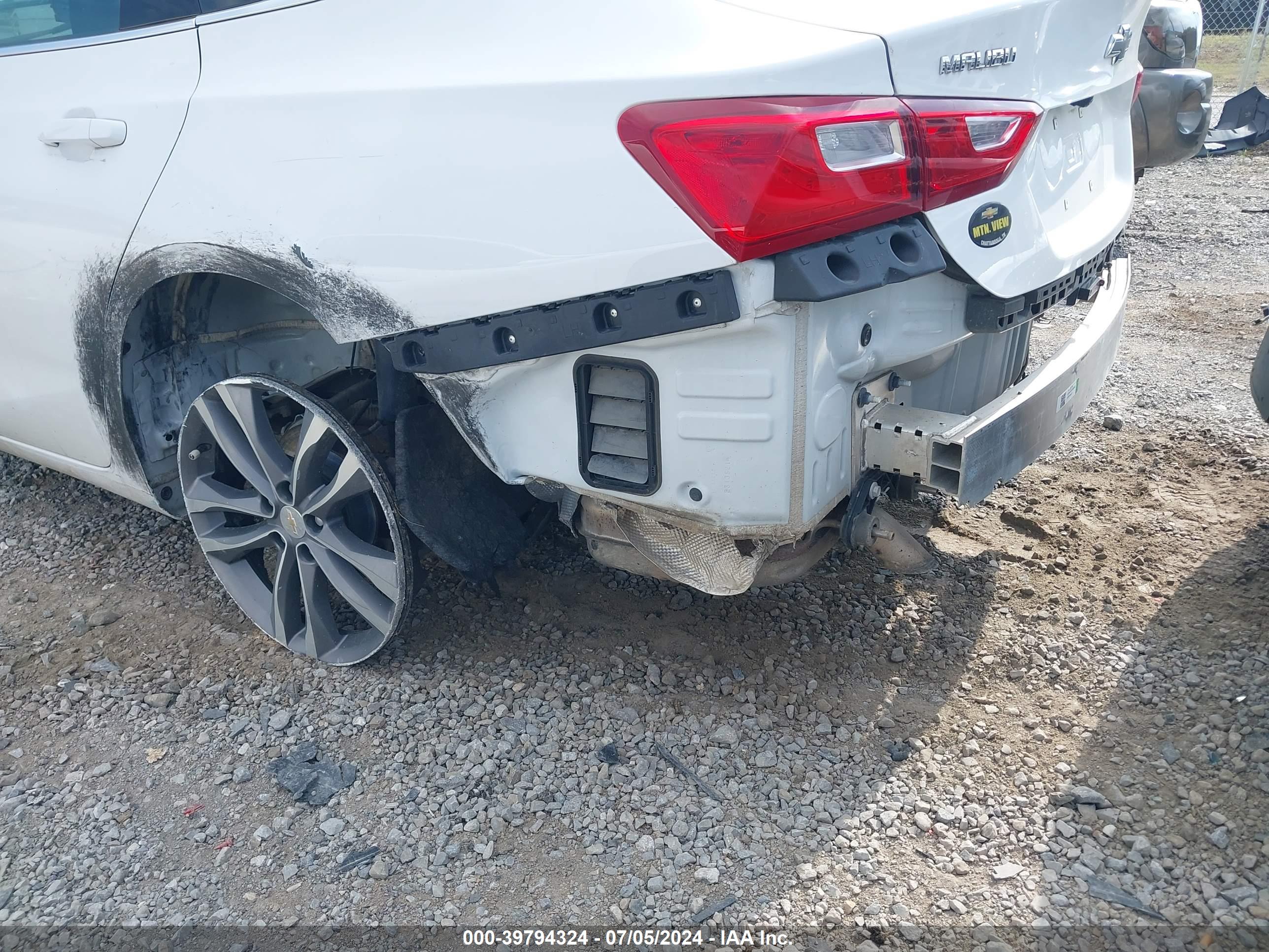 CHEVROLET MALIBU image 6