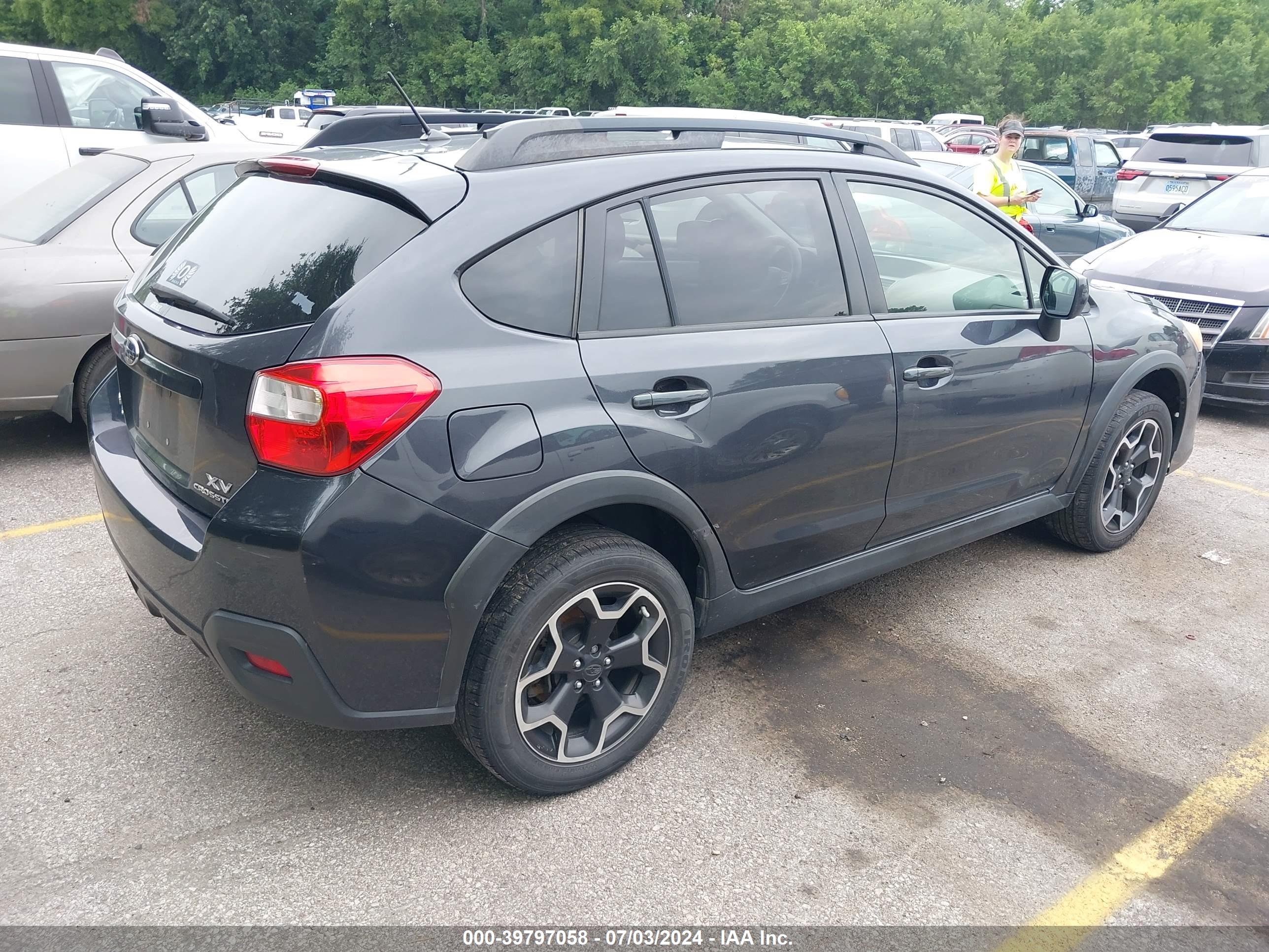 SUBARU XV image 4