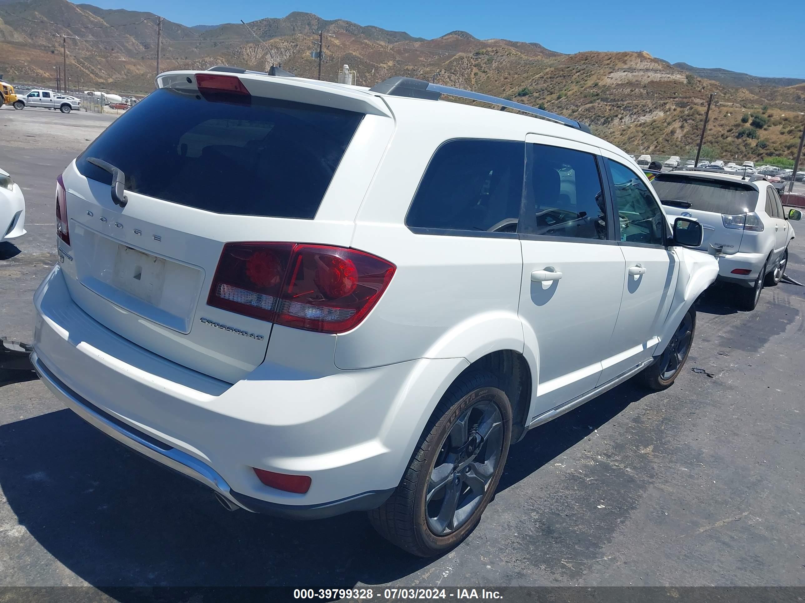 DODGE JOURNEY image 4
