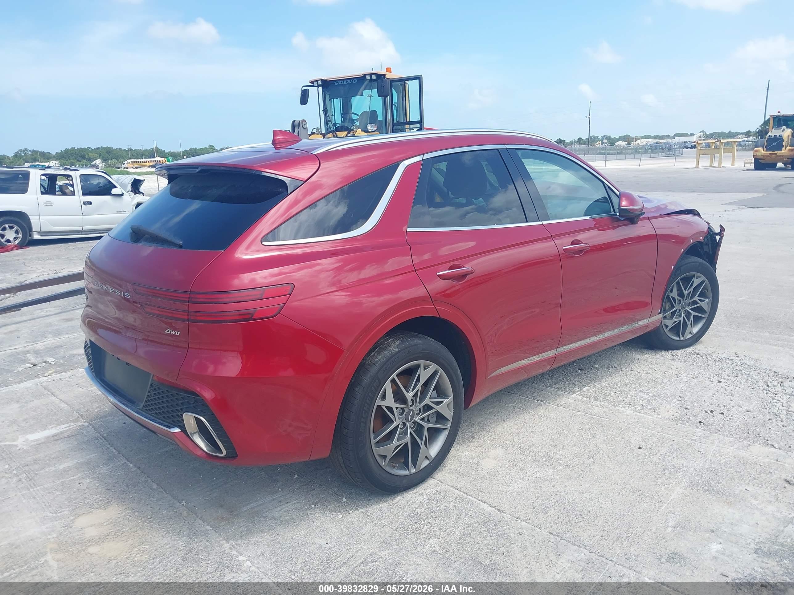 GENESIS GV70 image 4