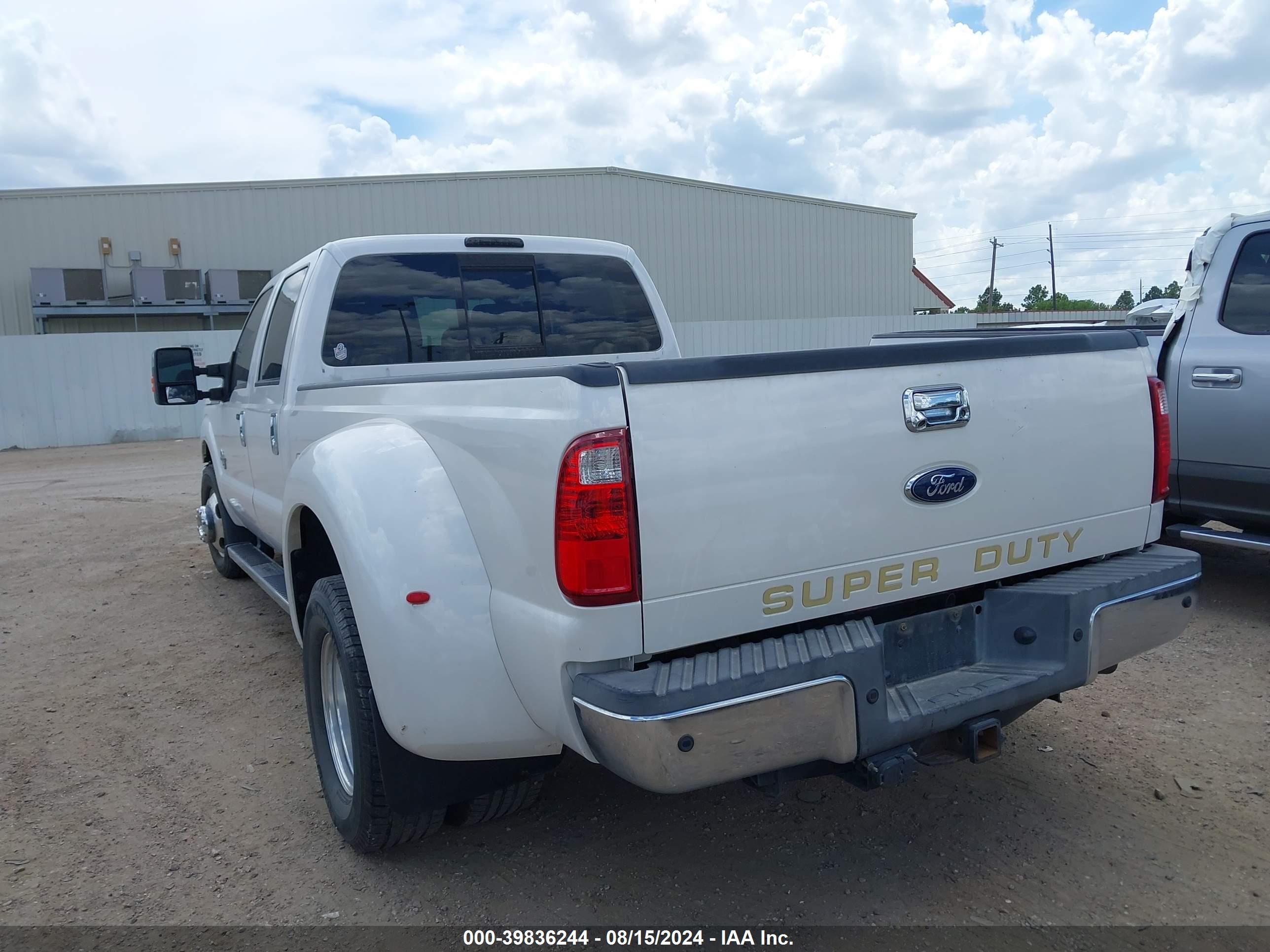 FORD F-350 image 3