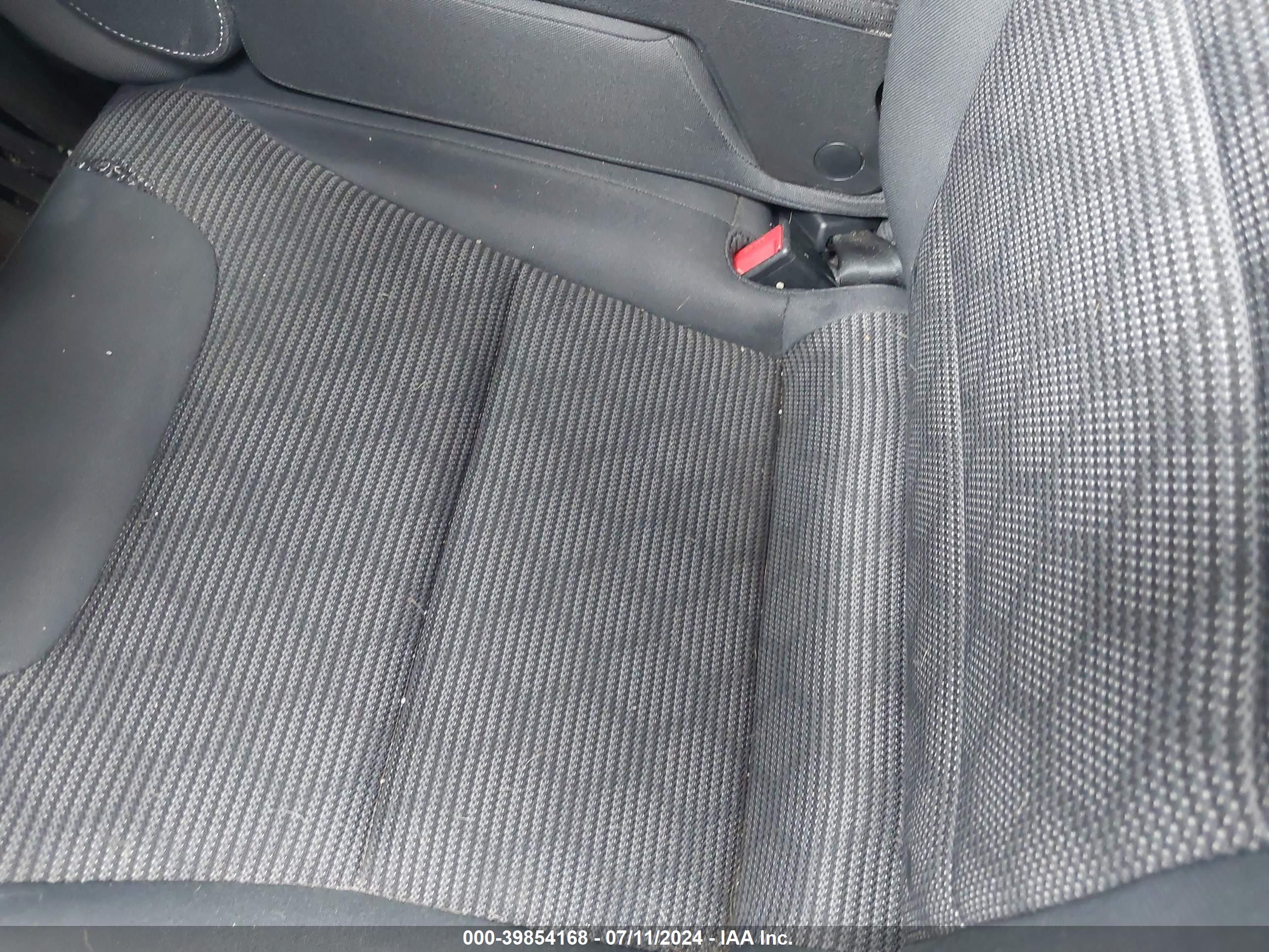 KIA NIRO image 8