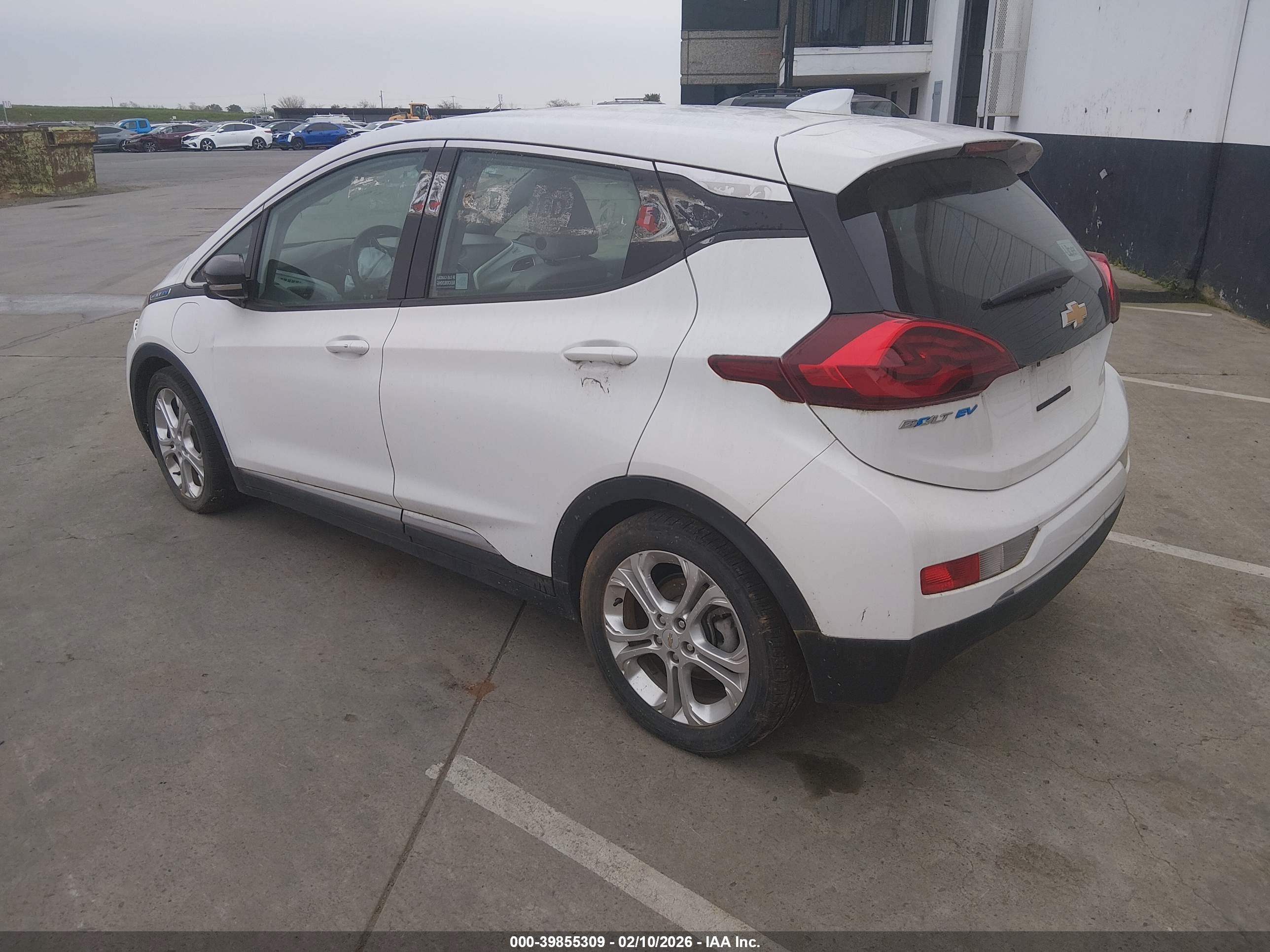 CHEVROLET BOLT image 3