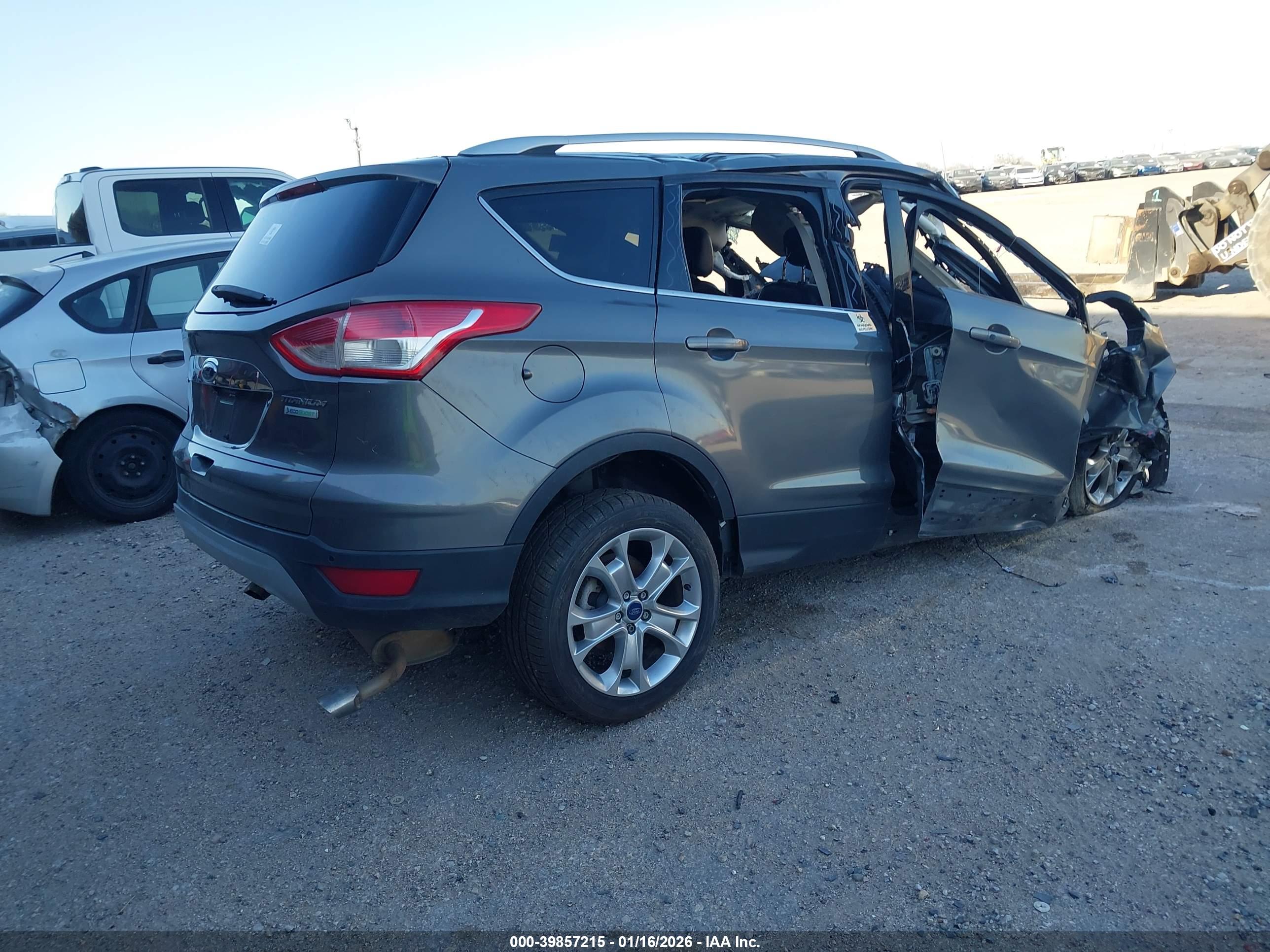 FORD ESCAPE image 4