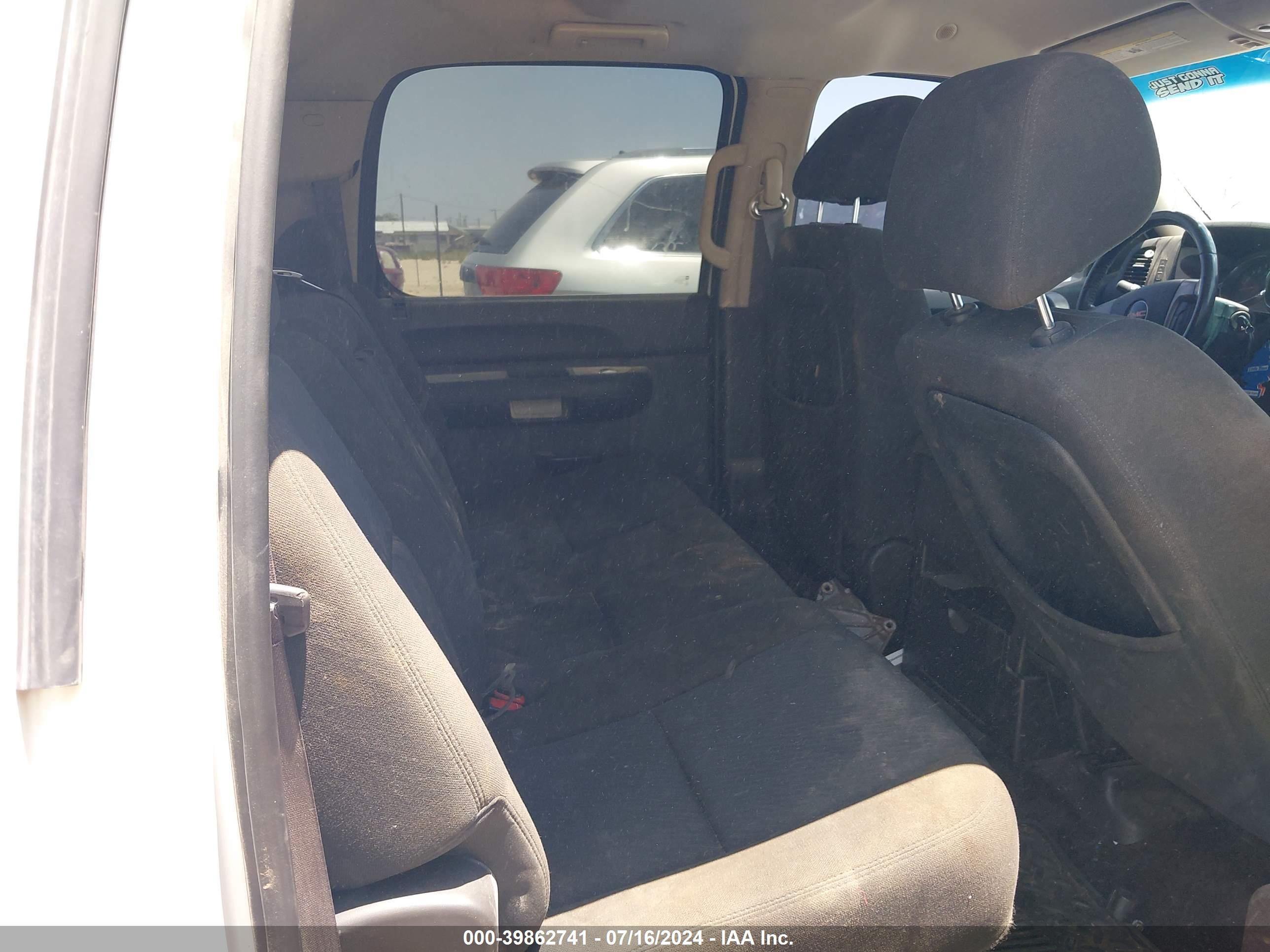 GMC SIERRA image 8