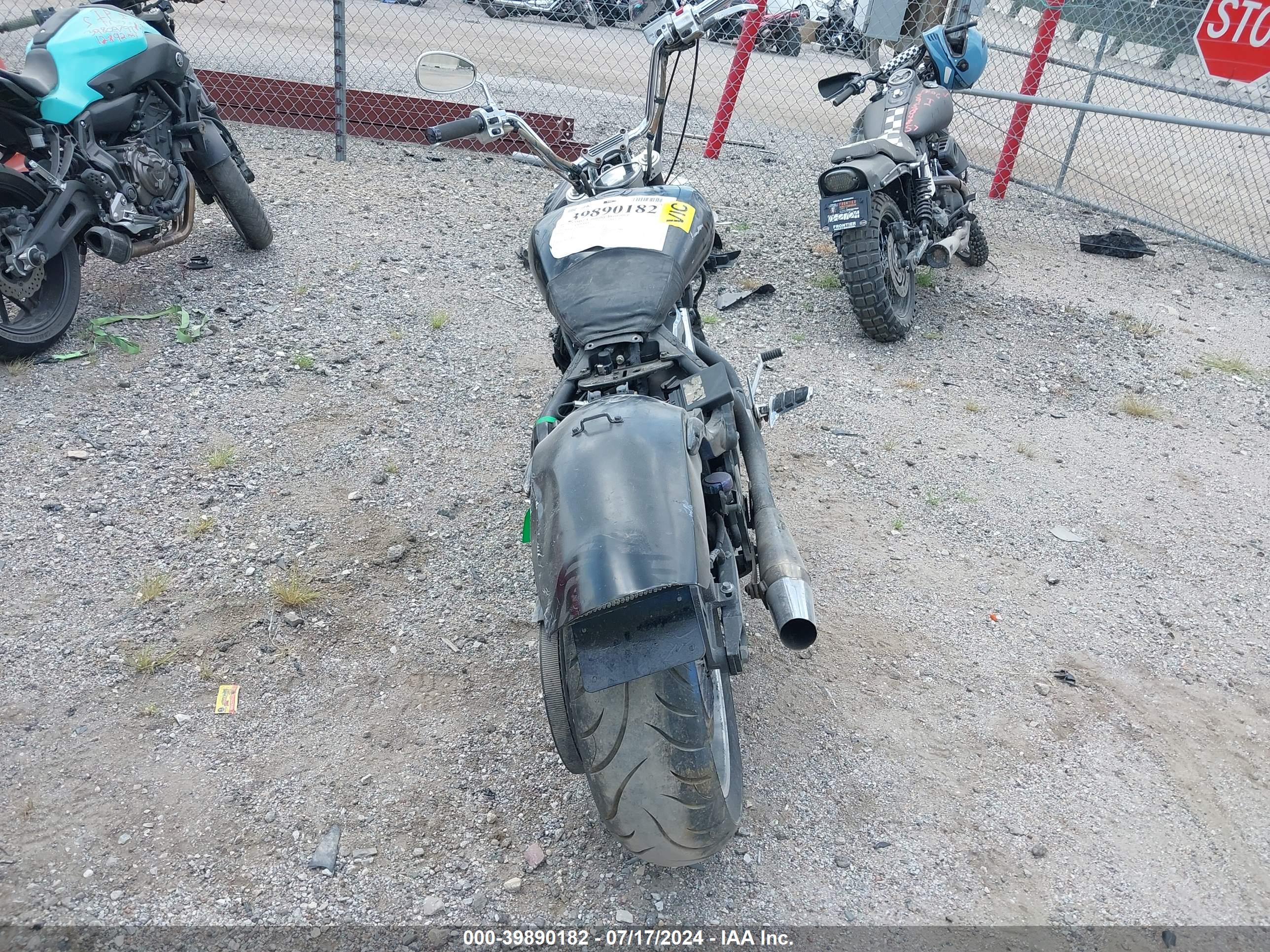 YAMAHA XV1700 image 6