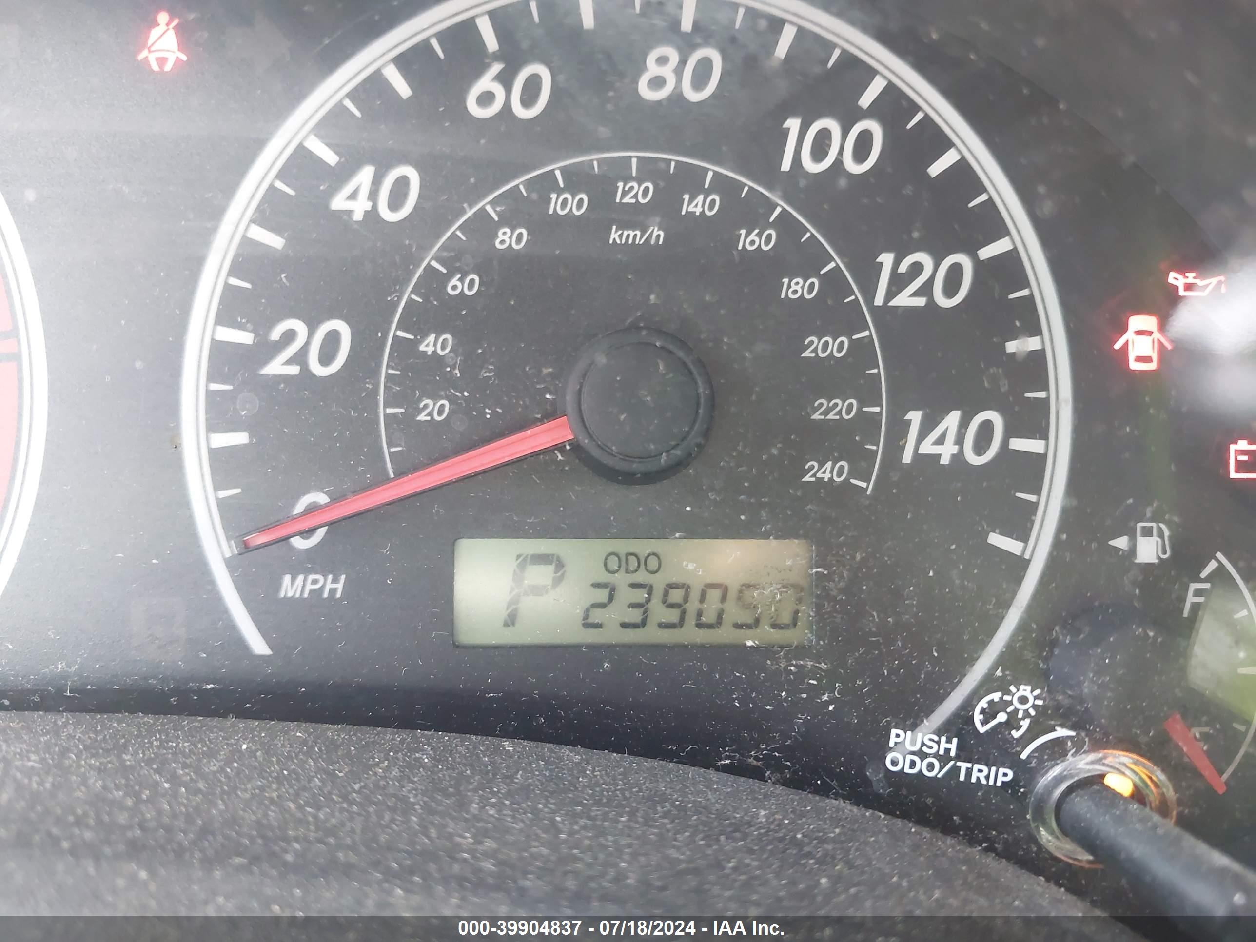 TOYOTA COROLLA image 7
