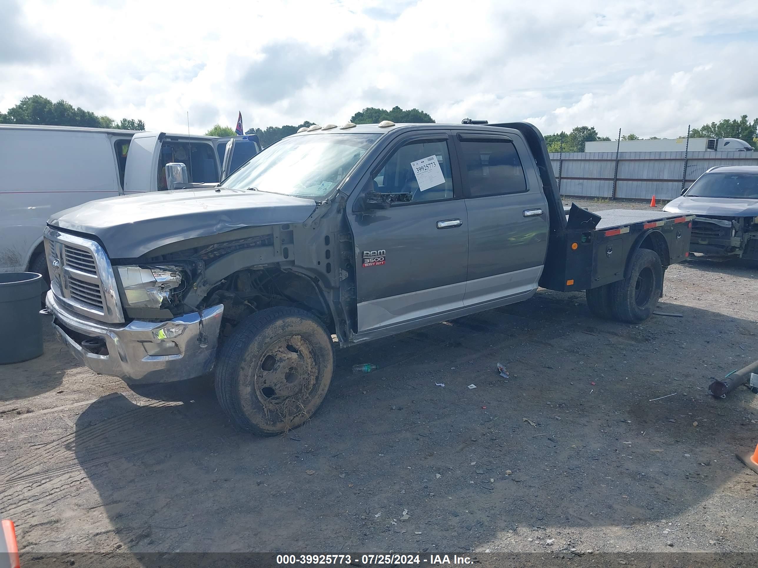 RAM 3500 image 2