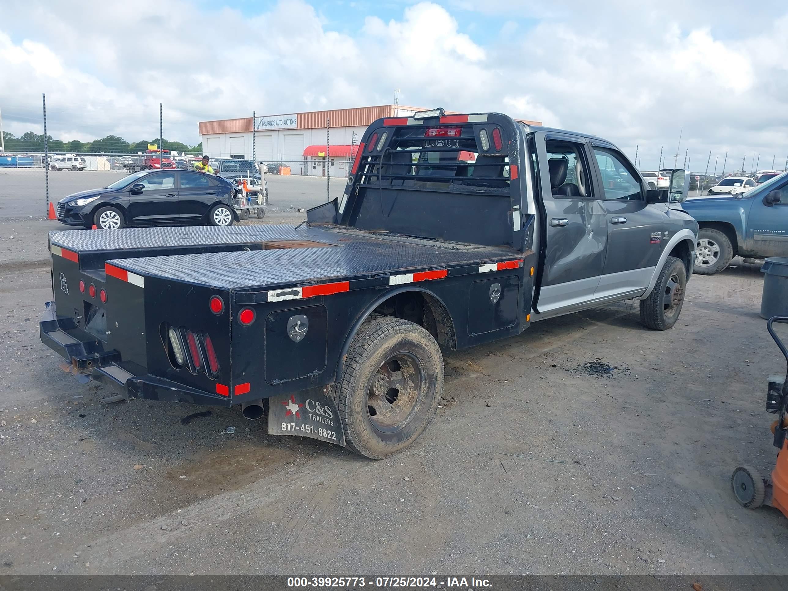 RAM 3500 image 4