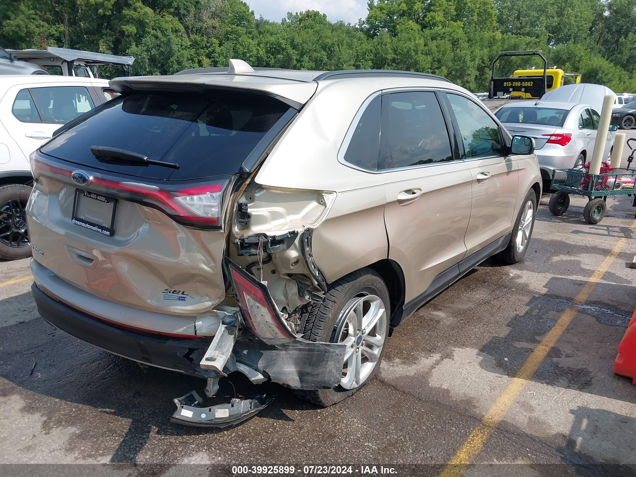 FORD EDGE image 4