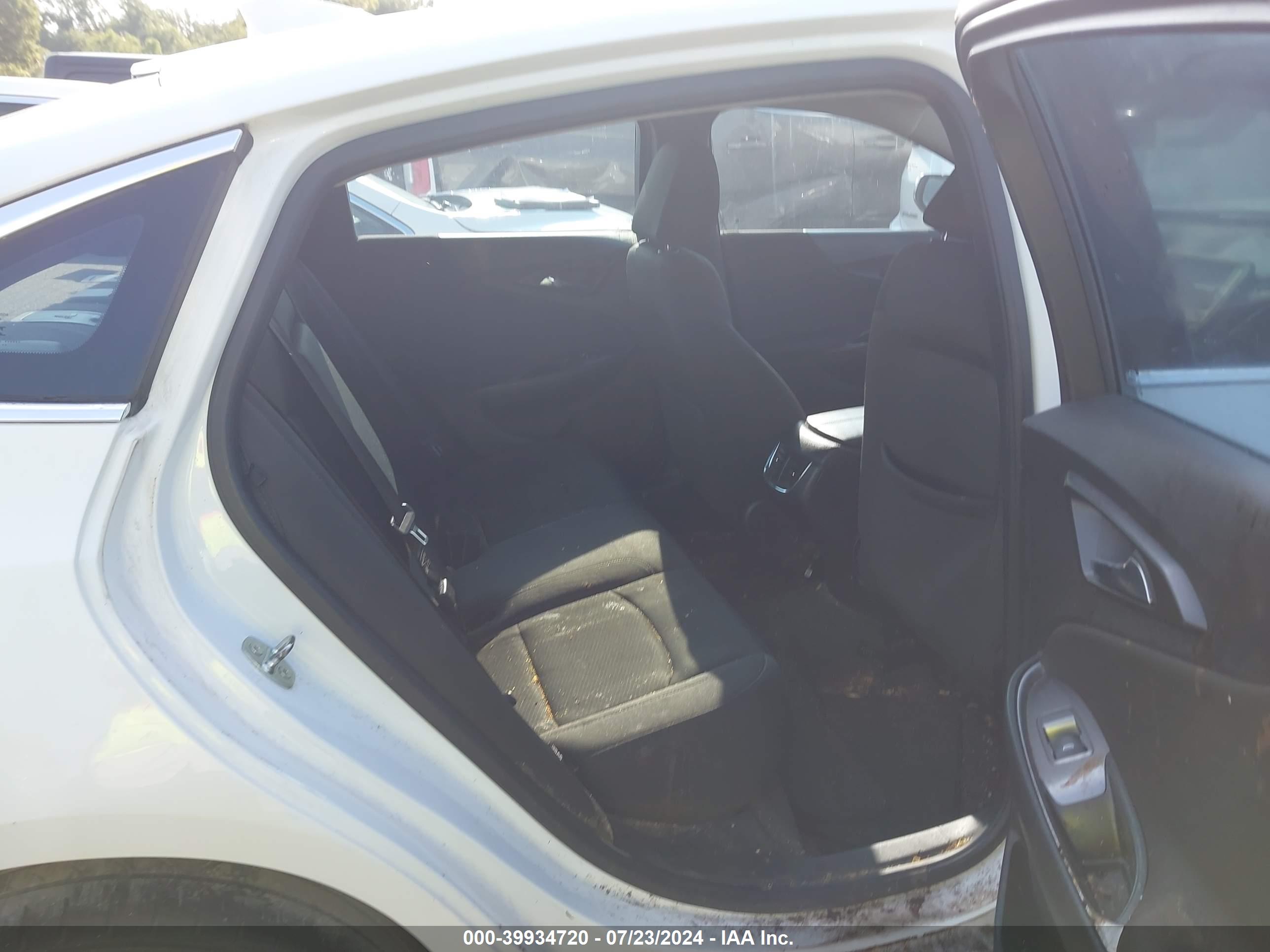 CHEVROLET MALIBU image 8
