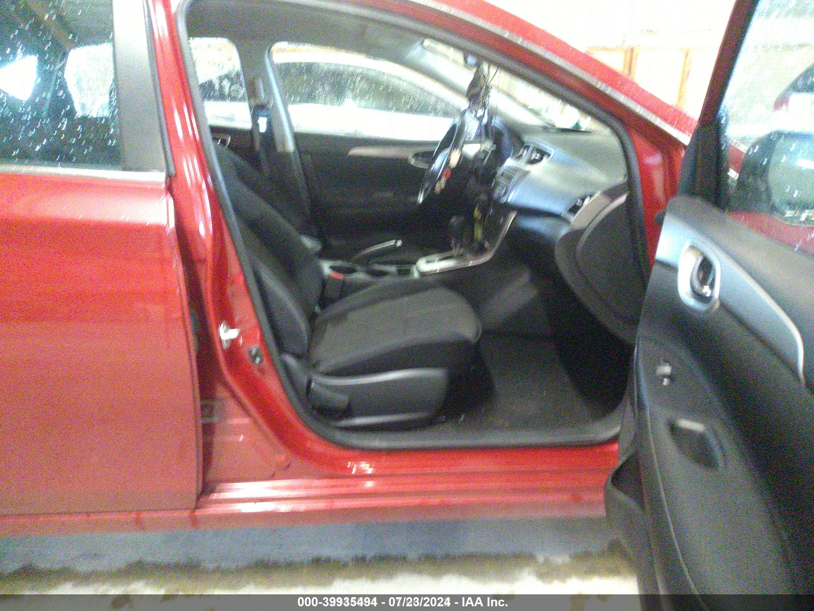 NISSAN SENTRA image 5