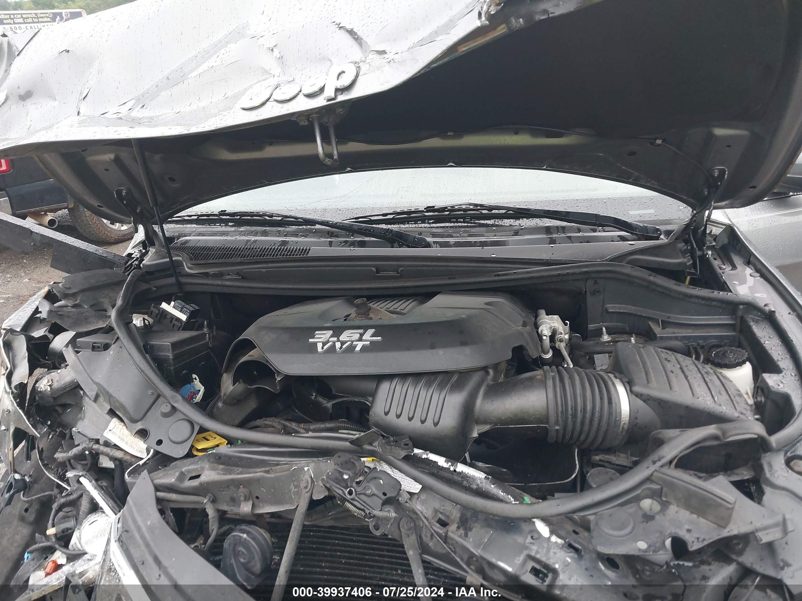 JEEP GRAND image 10