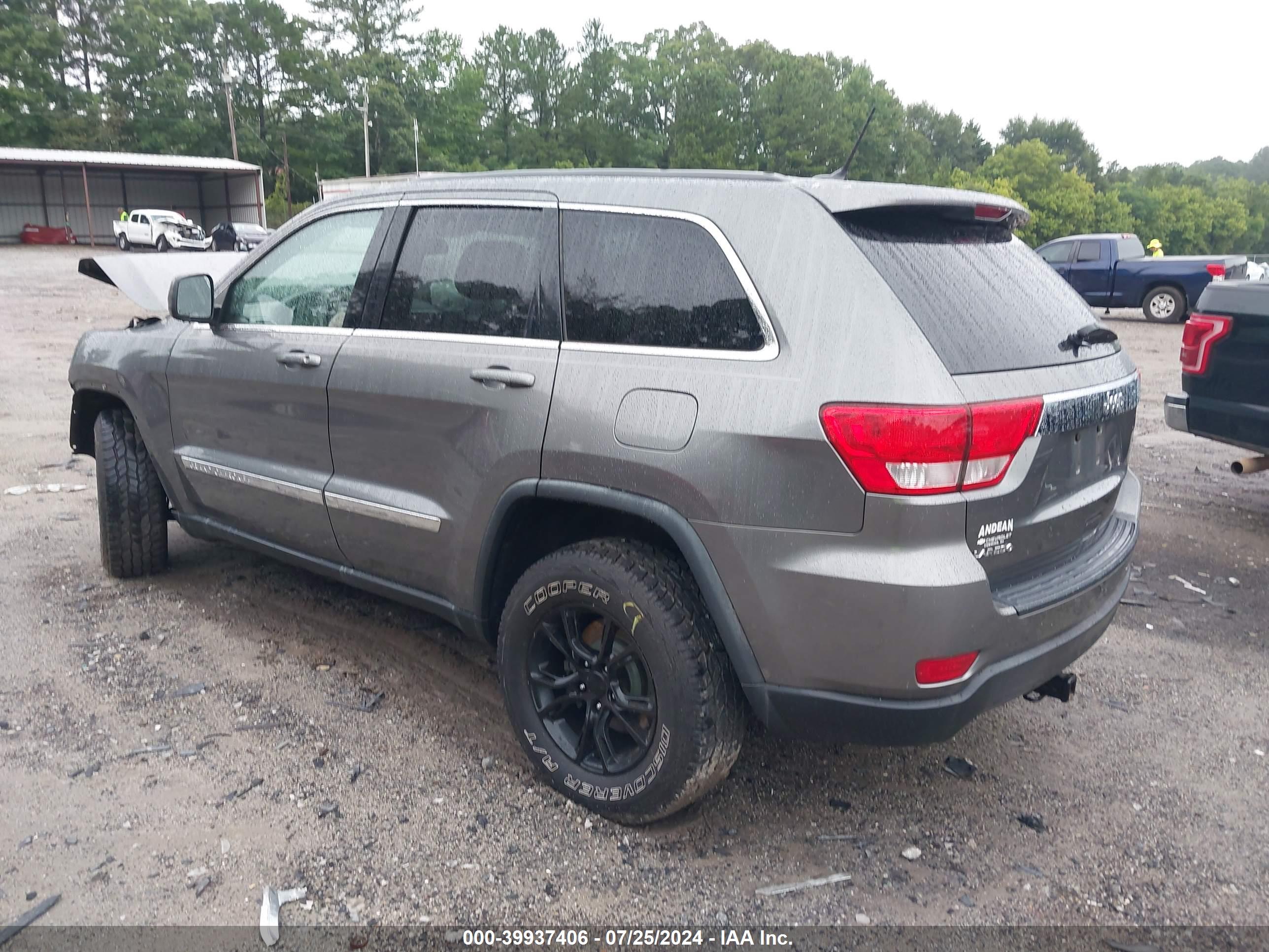 JEEP GRAND image 3