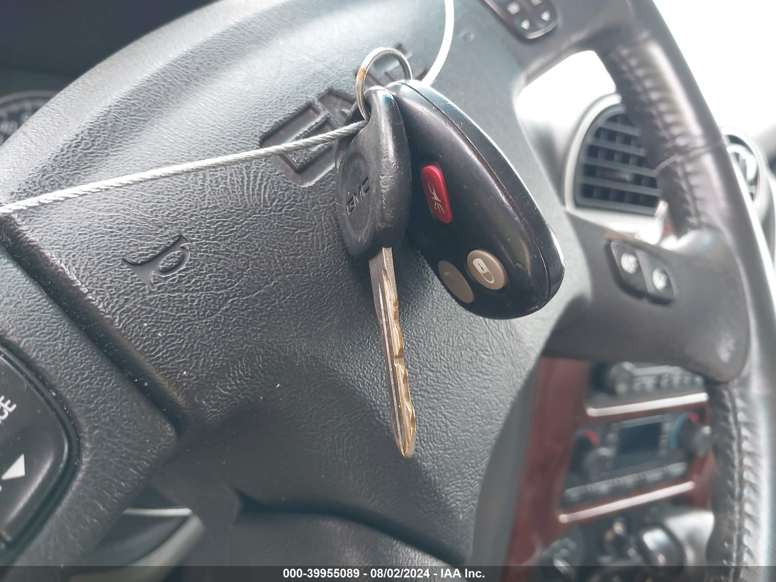 GMC ENVOY image 11