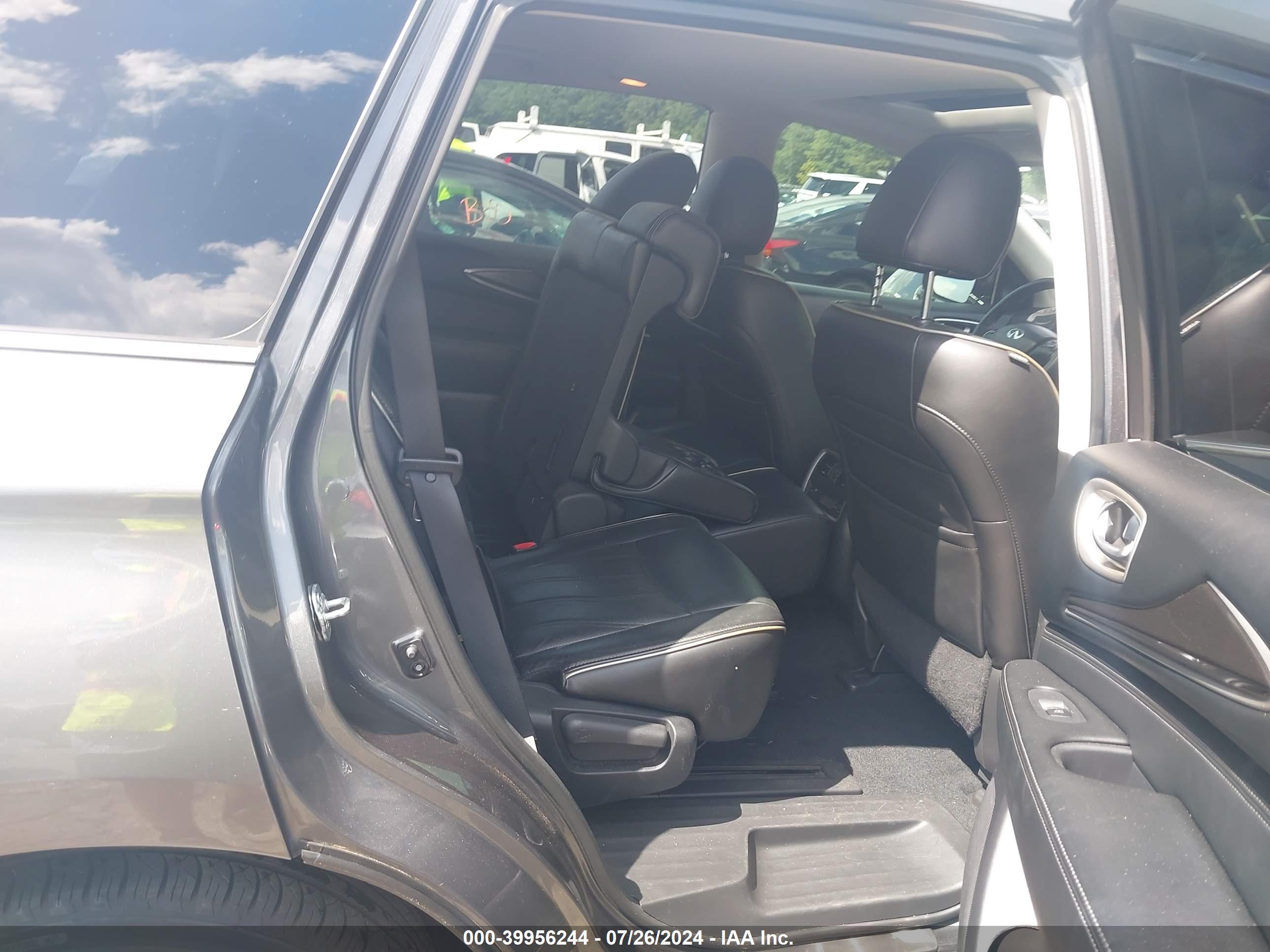 INFINITI QX60 image 8