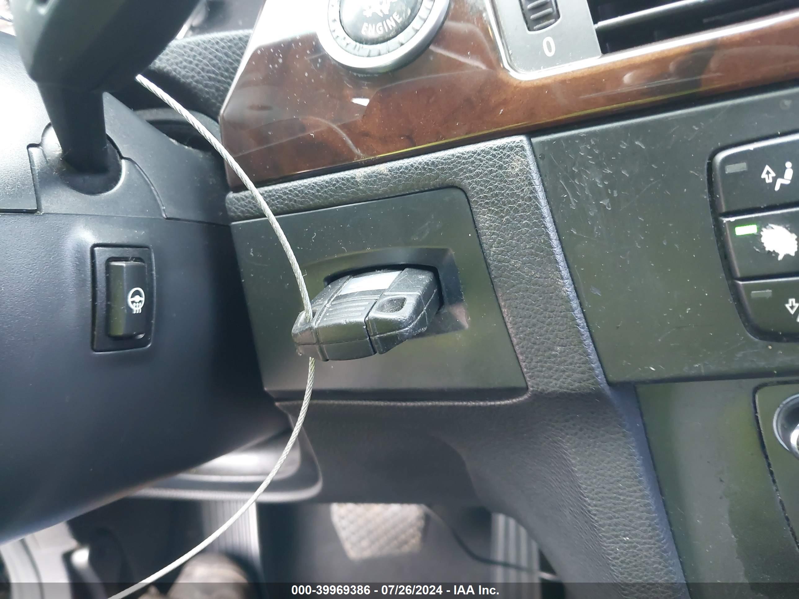 BMW 328I image 11