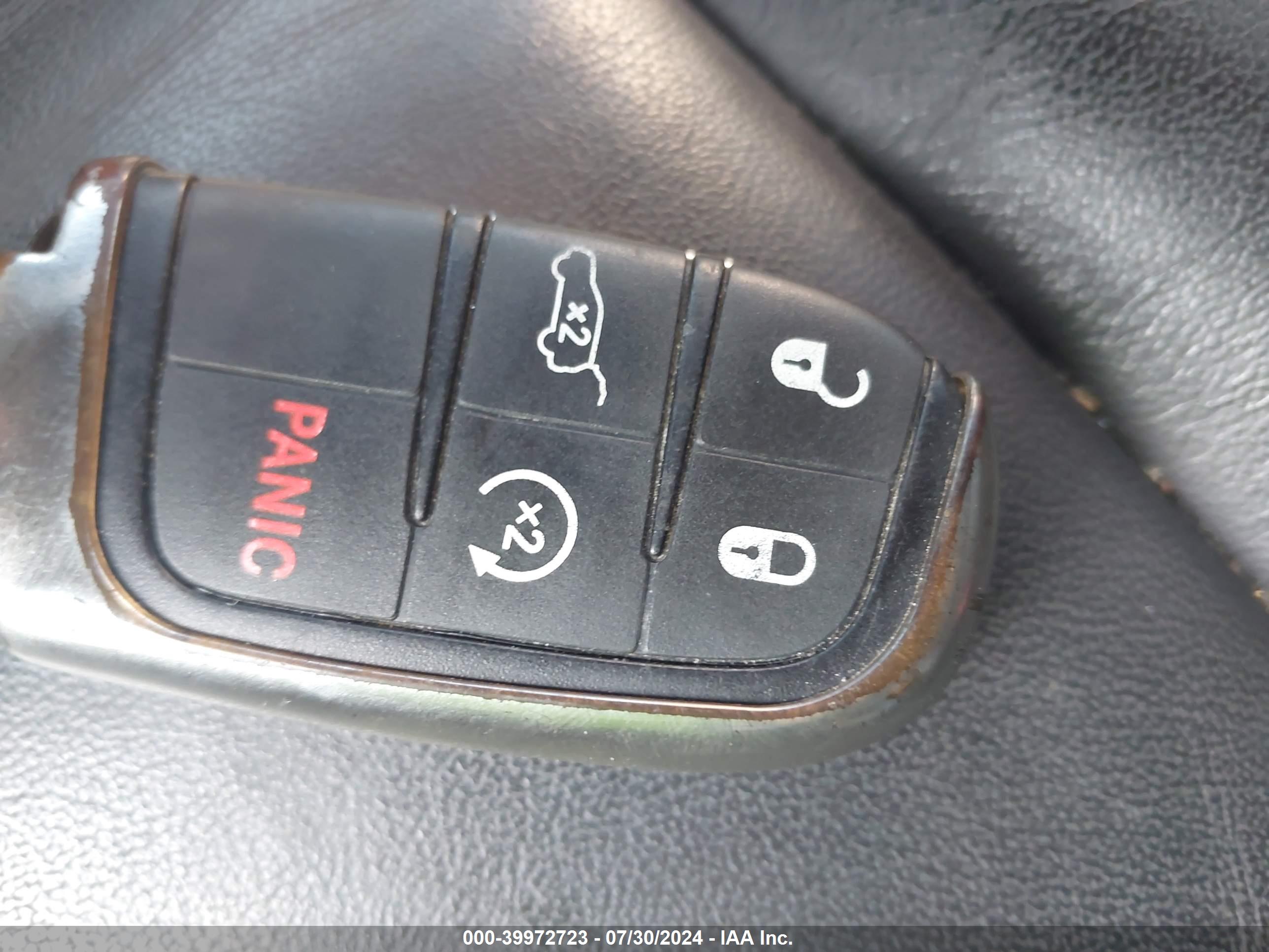 JEEP GRAND image 11