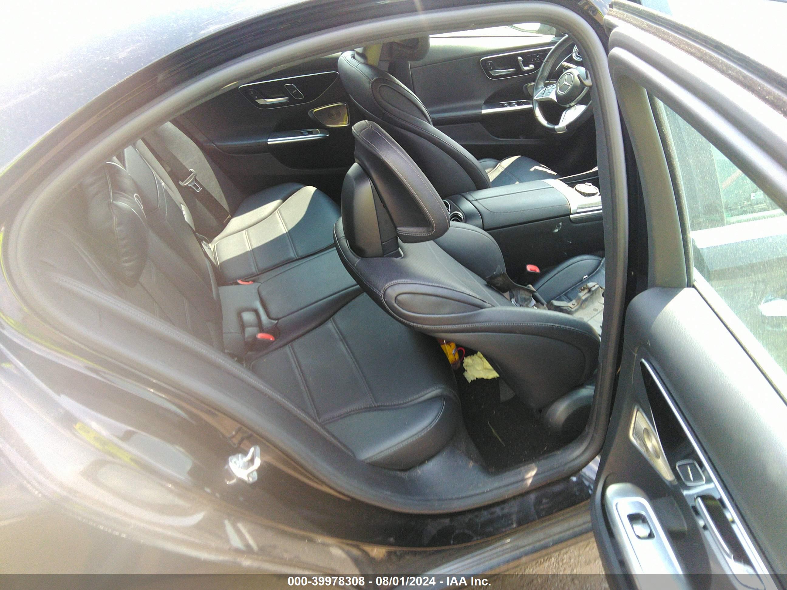 MERCEDES-BENZ C image 8