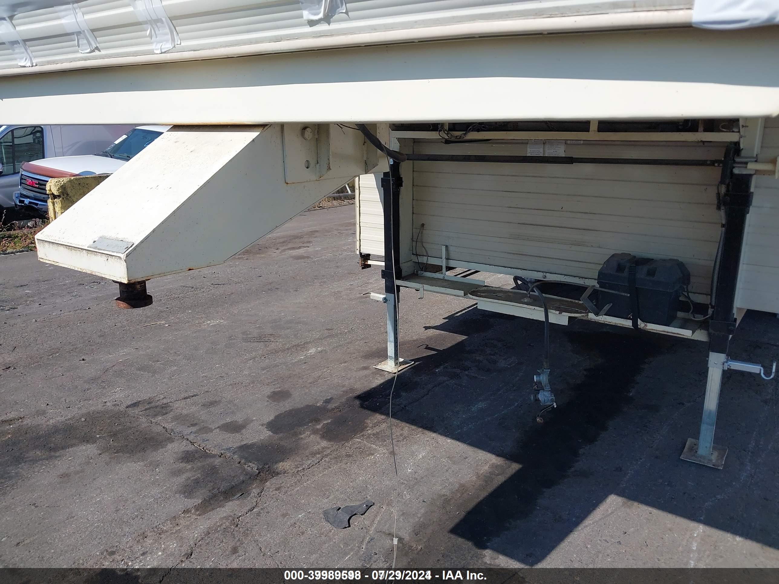 KIT MANUFACTURER image 10