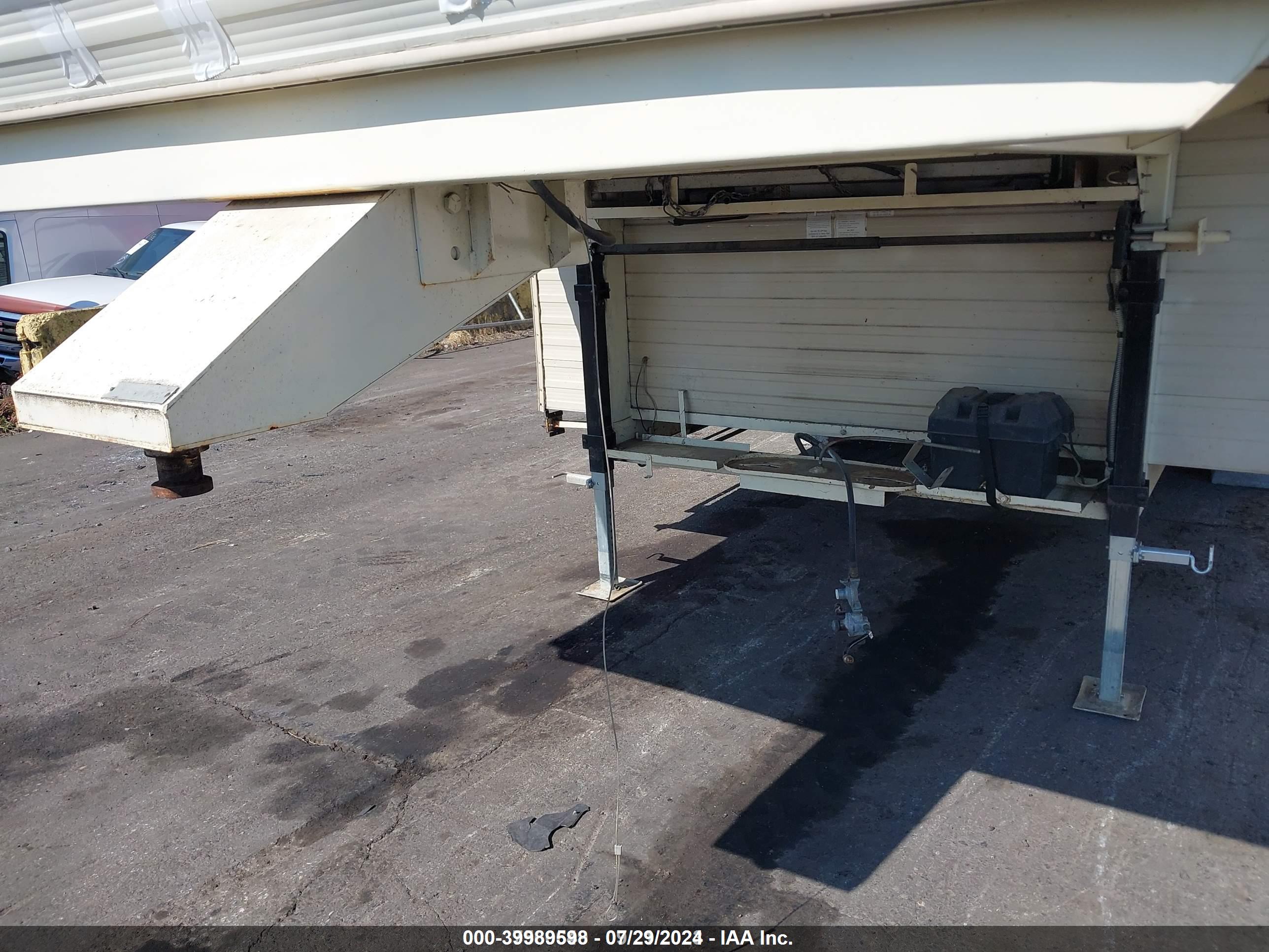 KIT MANUFACTURER image 7