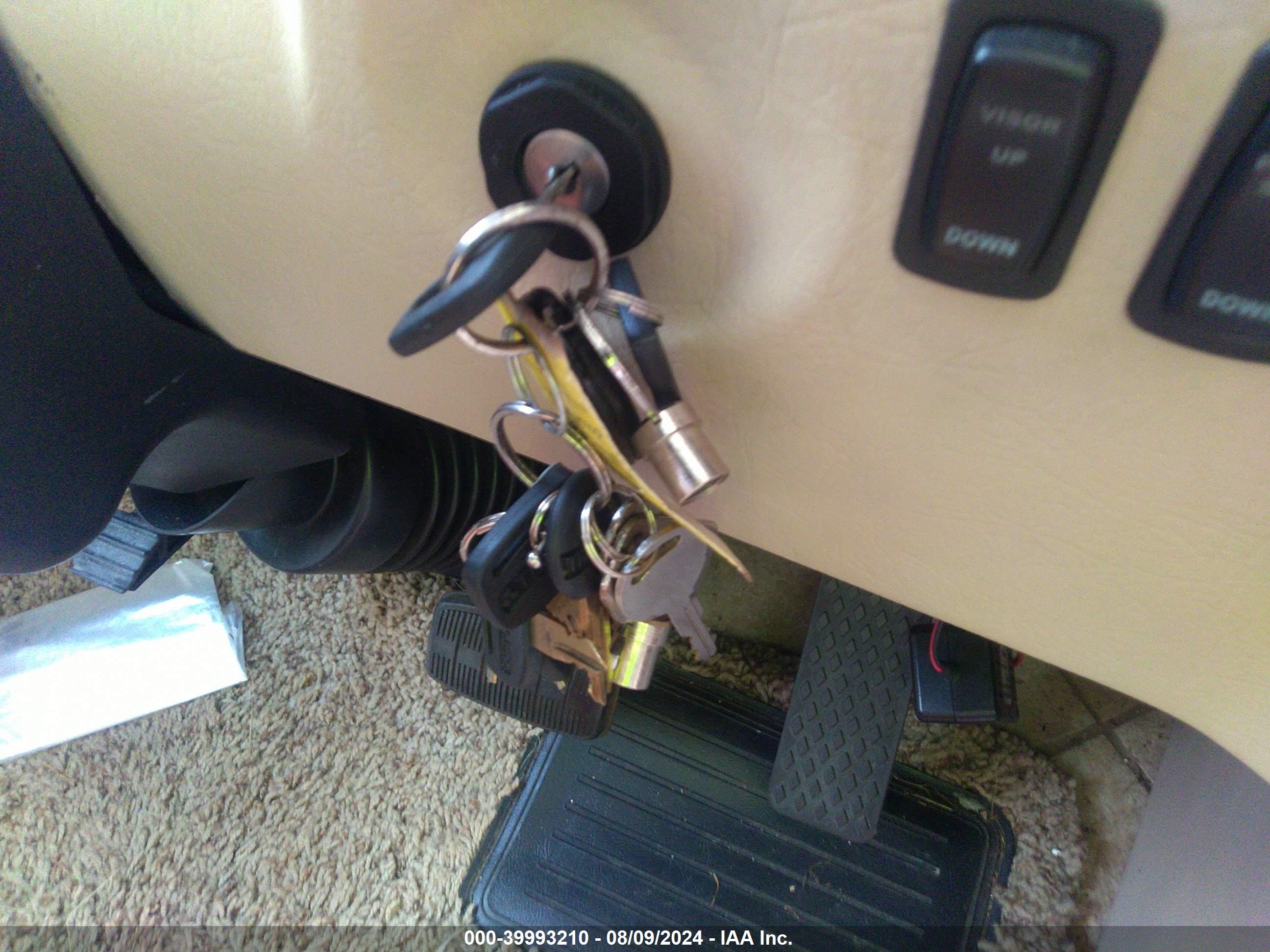 FREIGHTLINER MAN image 11