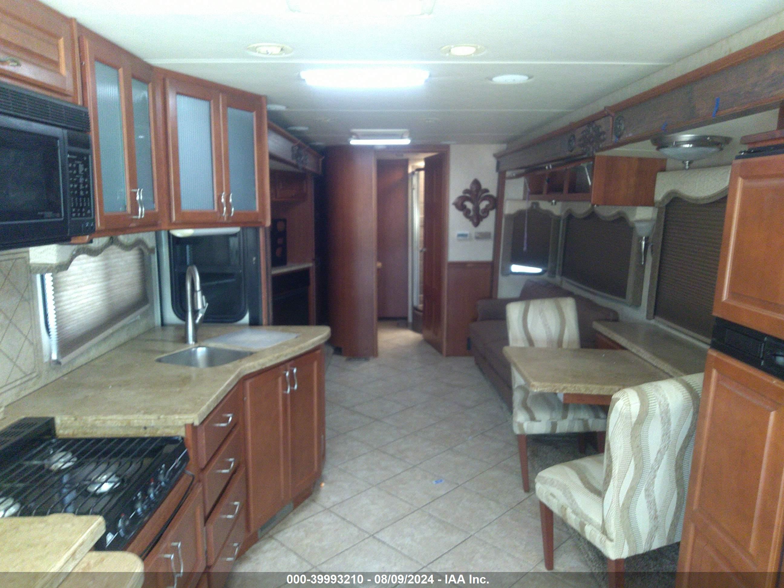 FREIGHTLINER MAN image 5