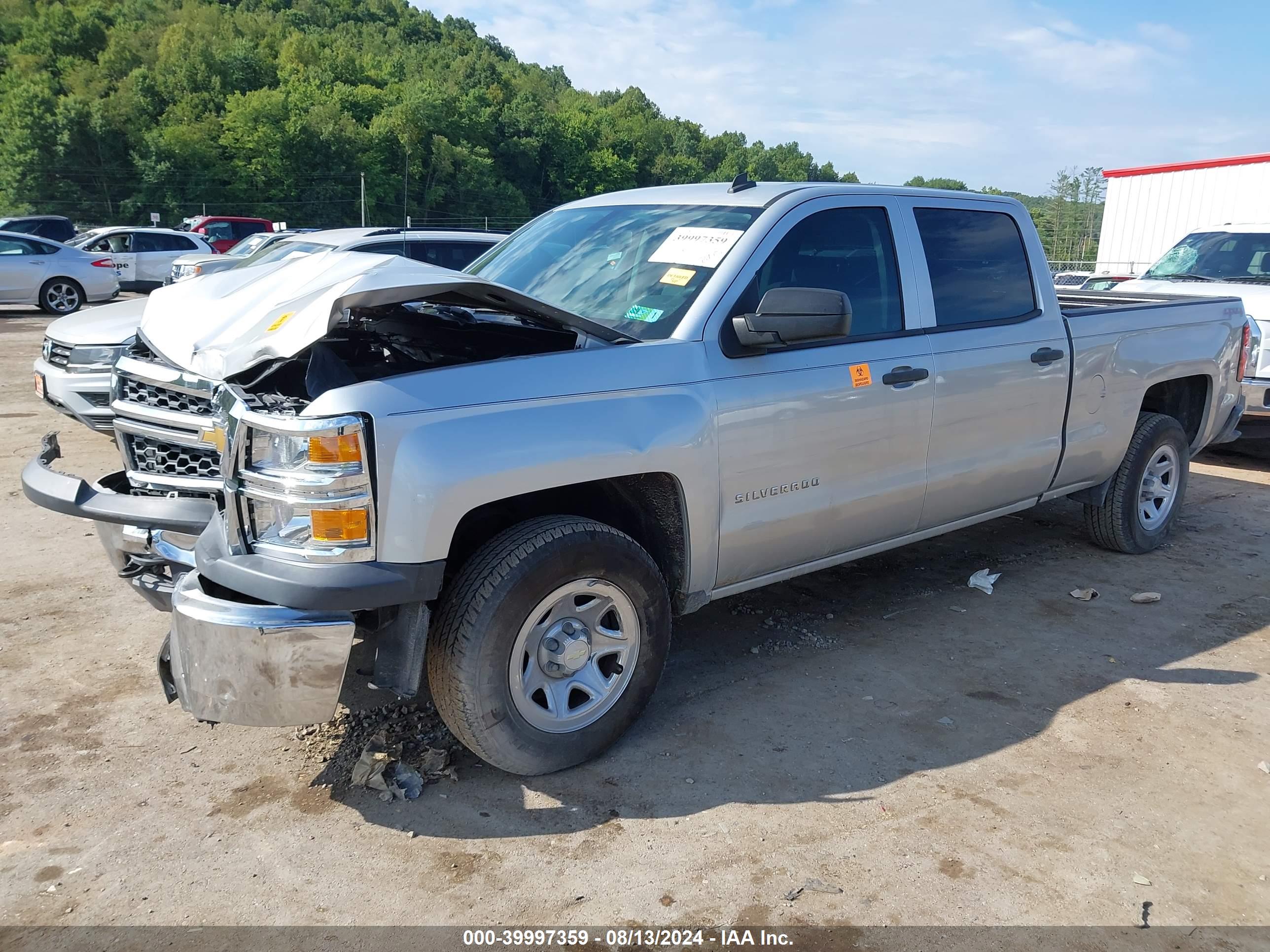 CHEVROLET SILVERADO image 2