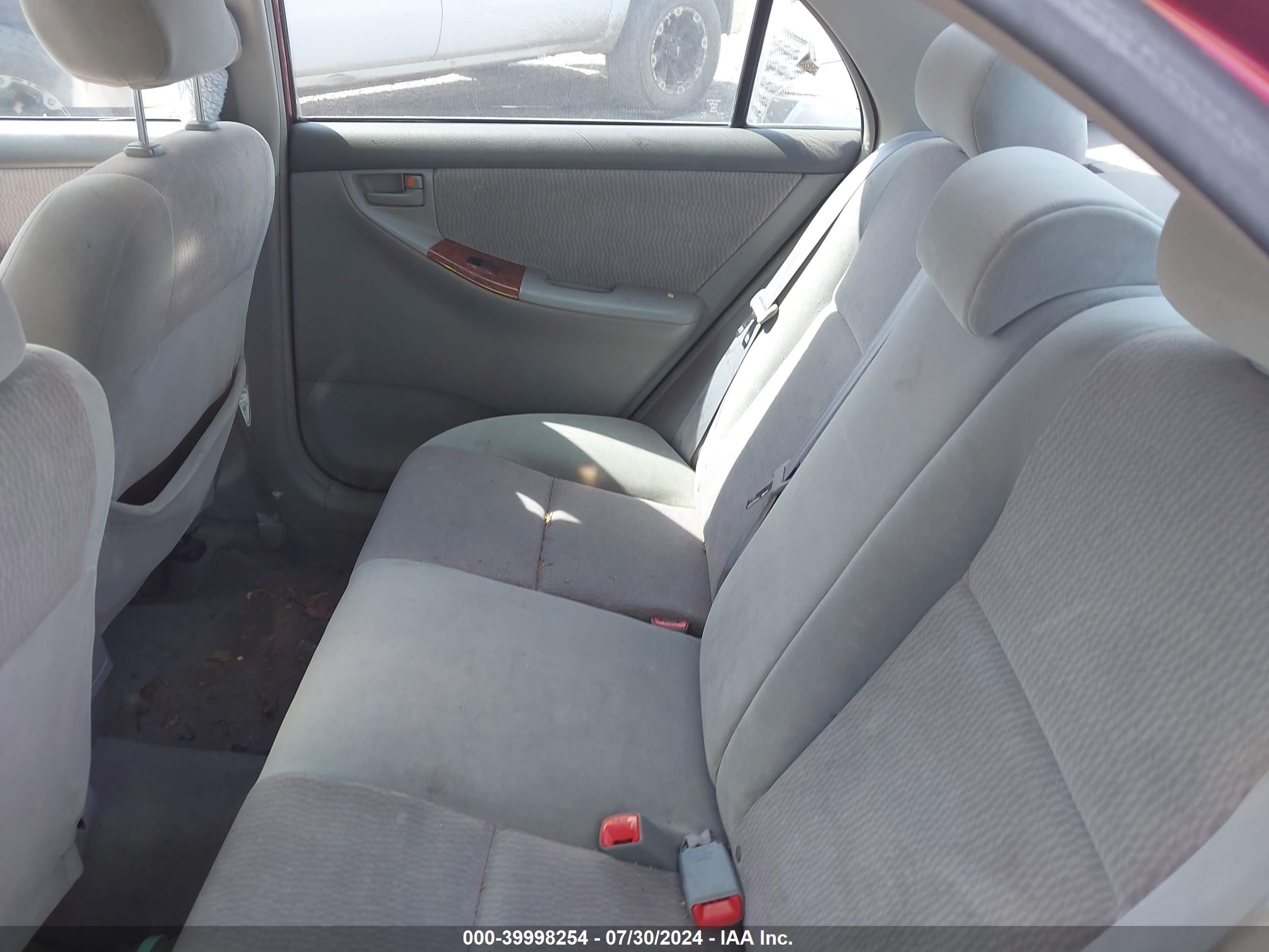 TOYOTA COROLLA image 8