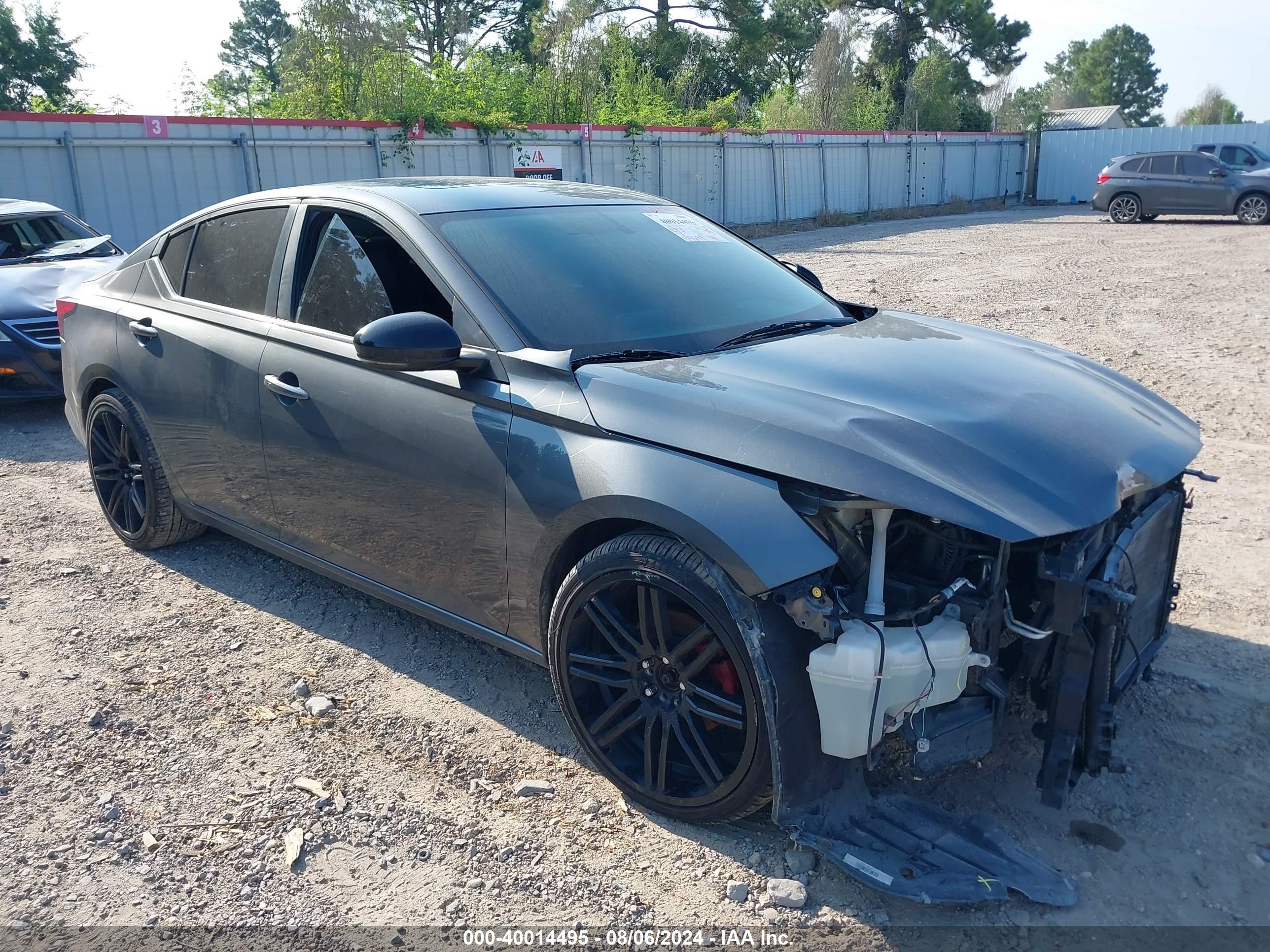 NISSAN ALTIMA image 6