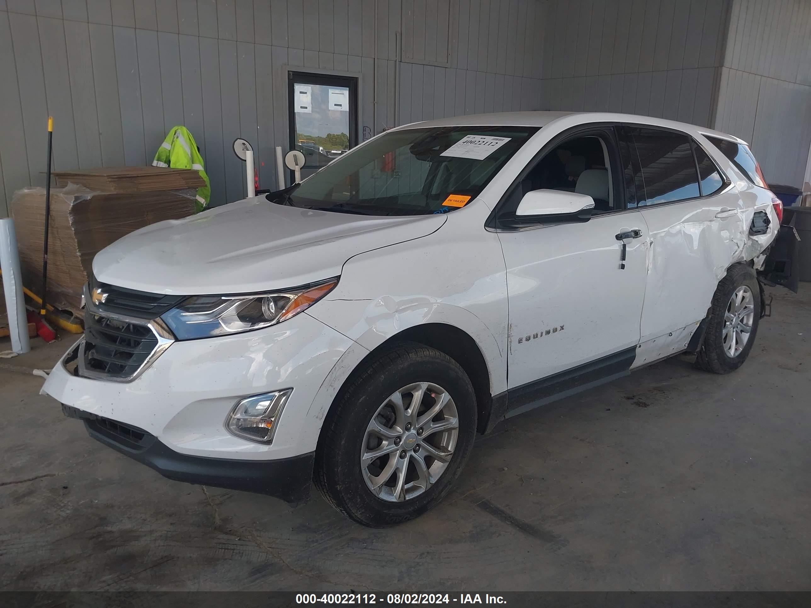 CHEVROLET EQUINOX image 2