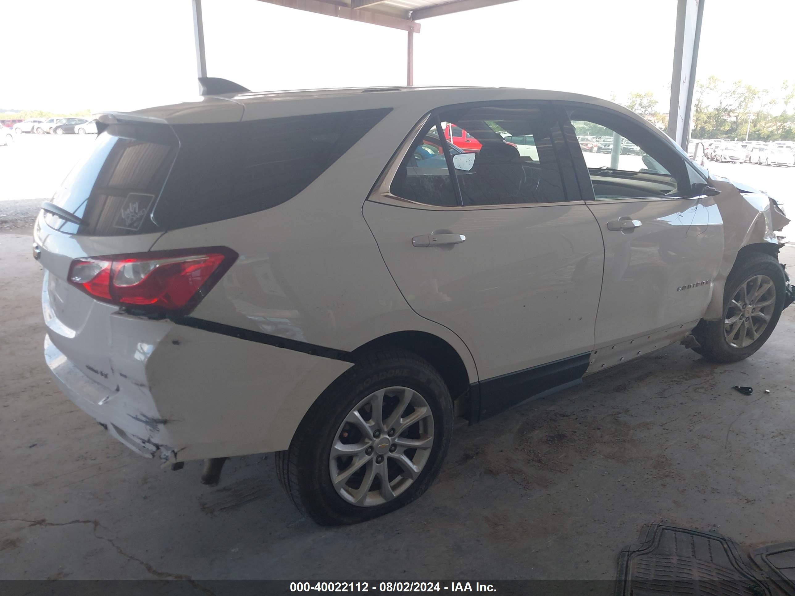CHEVROLET EQUINOX image 4