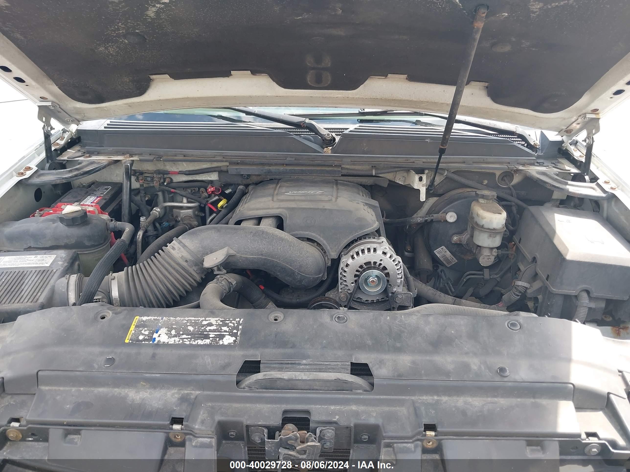 GMC YUKON image 10