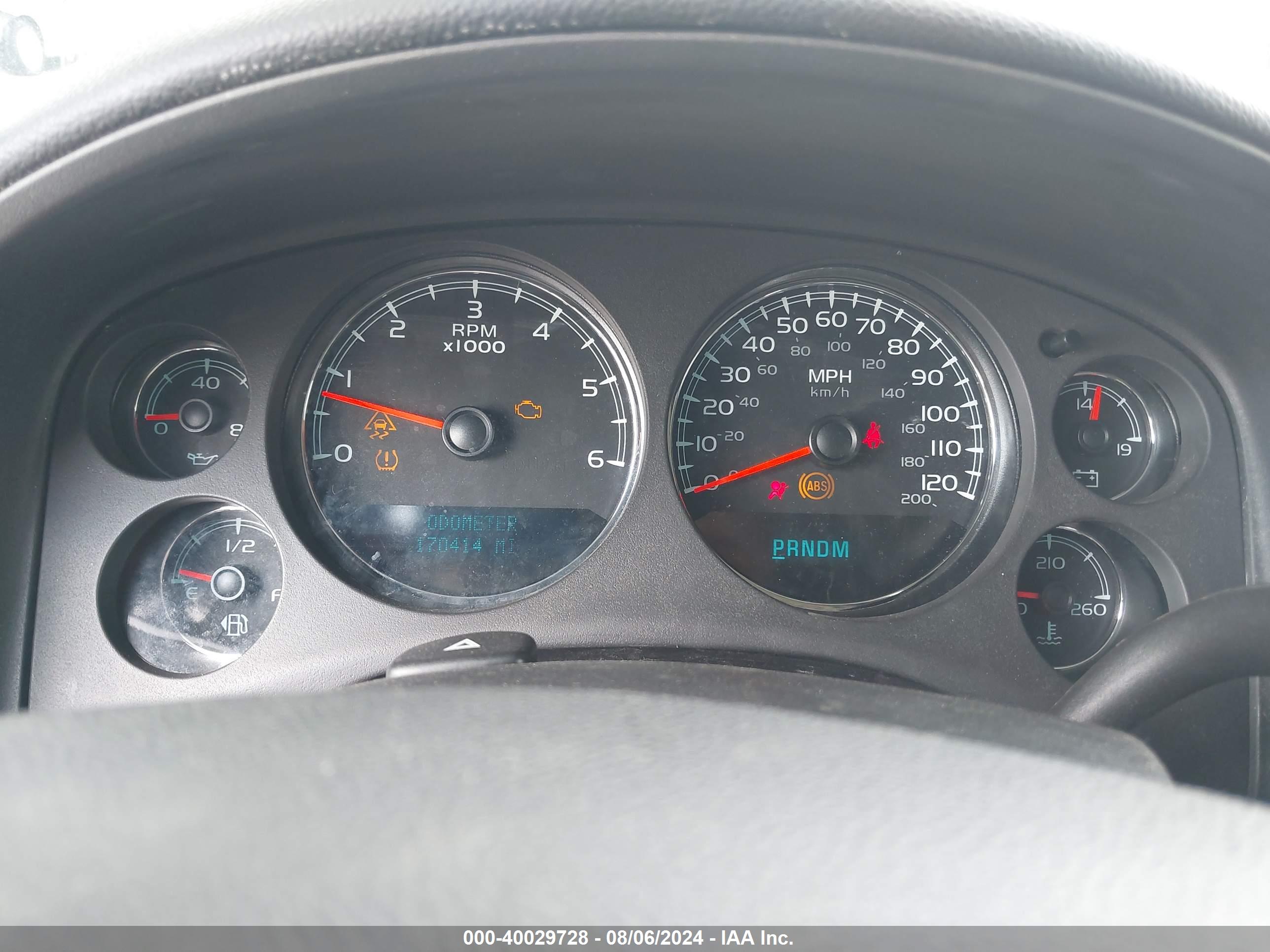 GMC YUKON image 7