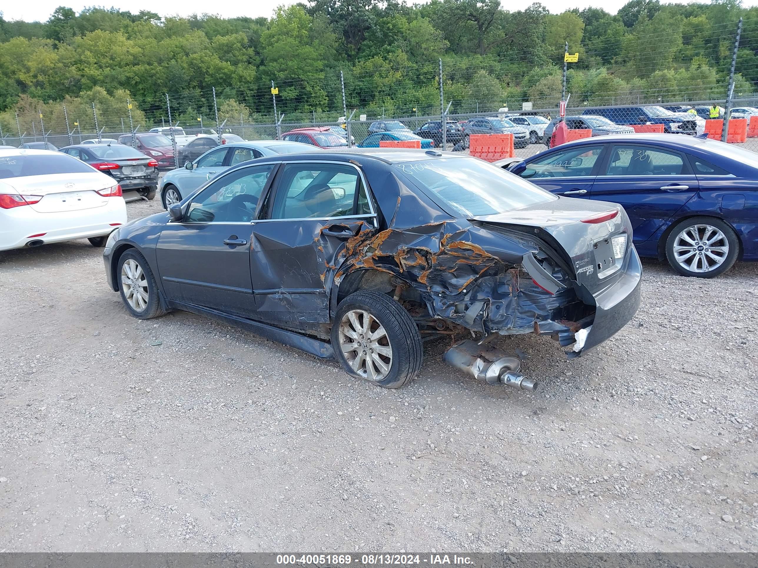 HONDA ACCORD image 3