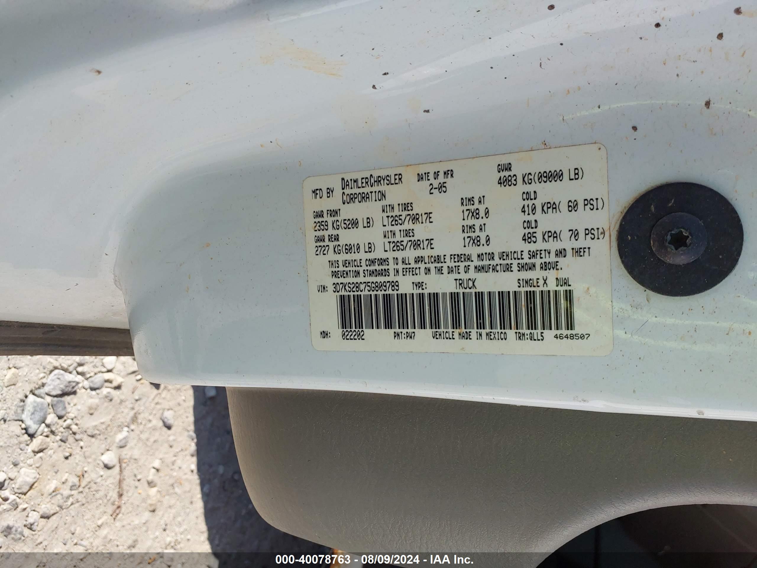 DODGE RAM image 9