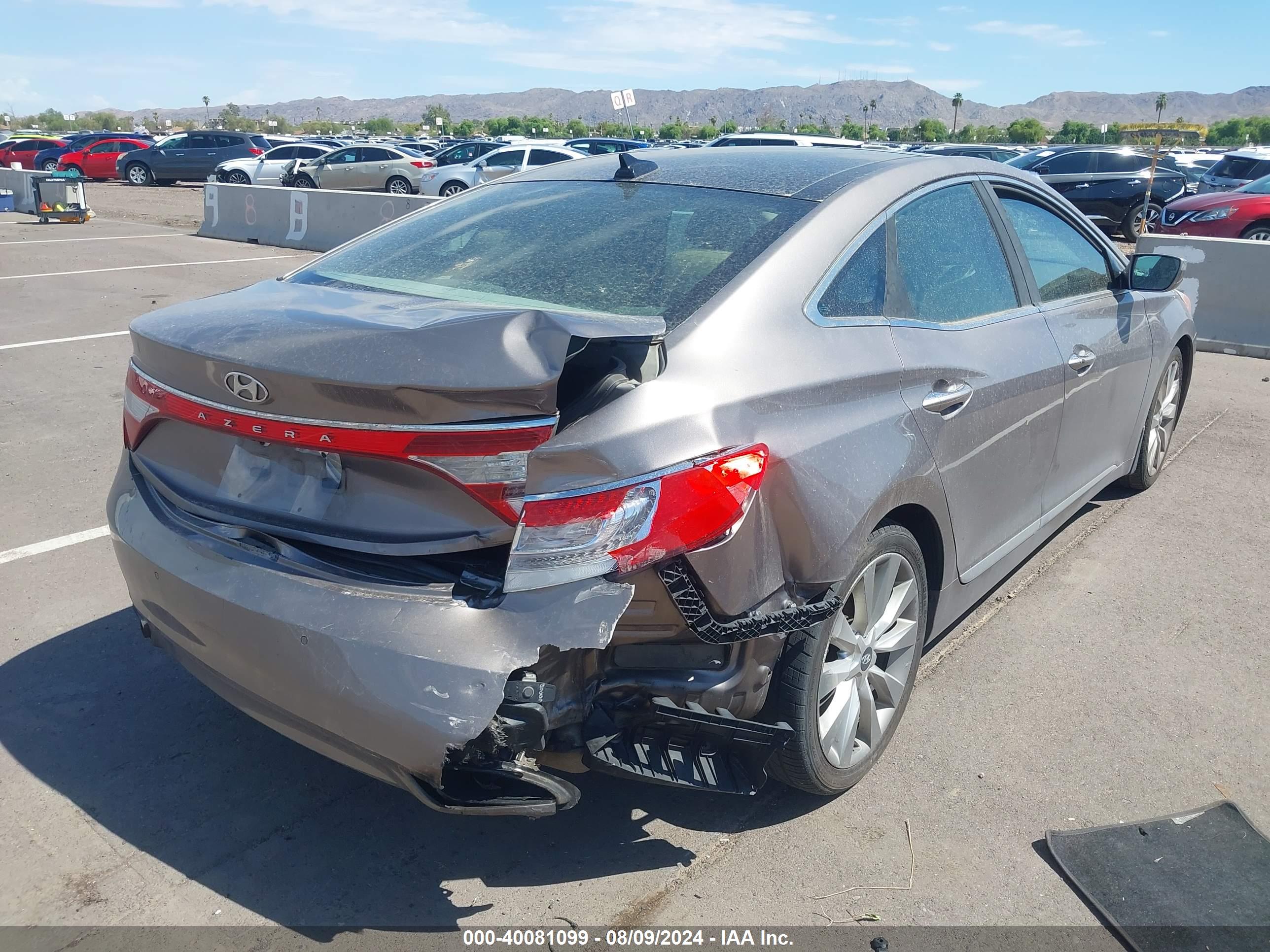 HYUNDAI AZERA image 4