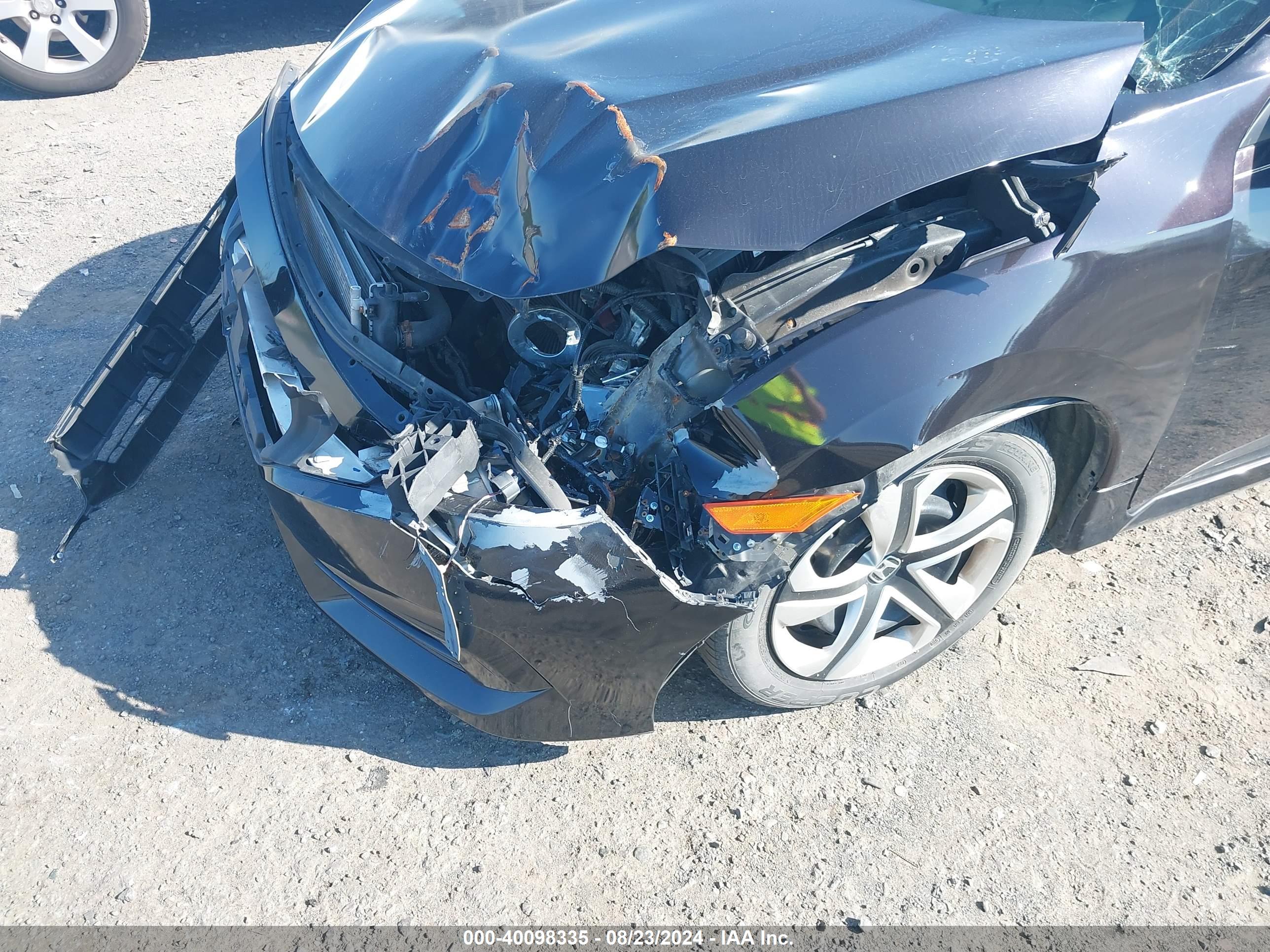 HONDA CIVIC image 6