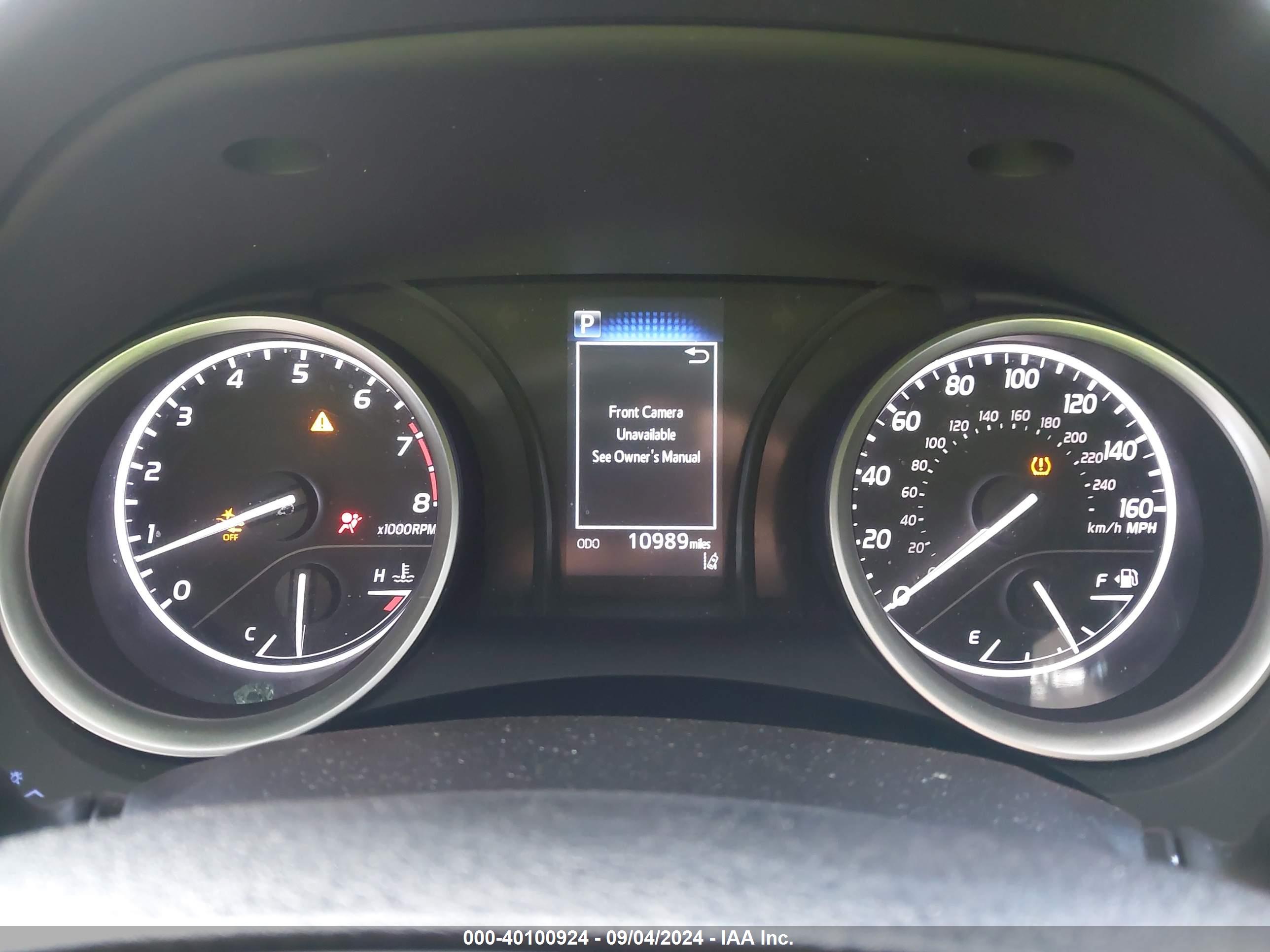 TOYOTA CAMRY image 7