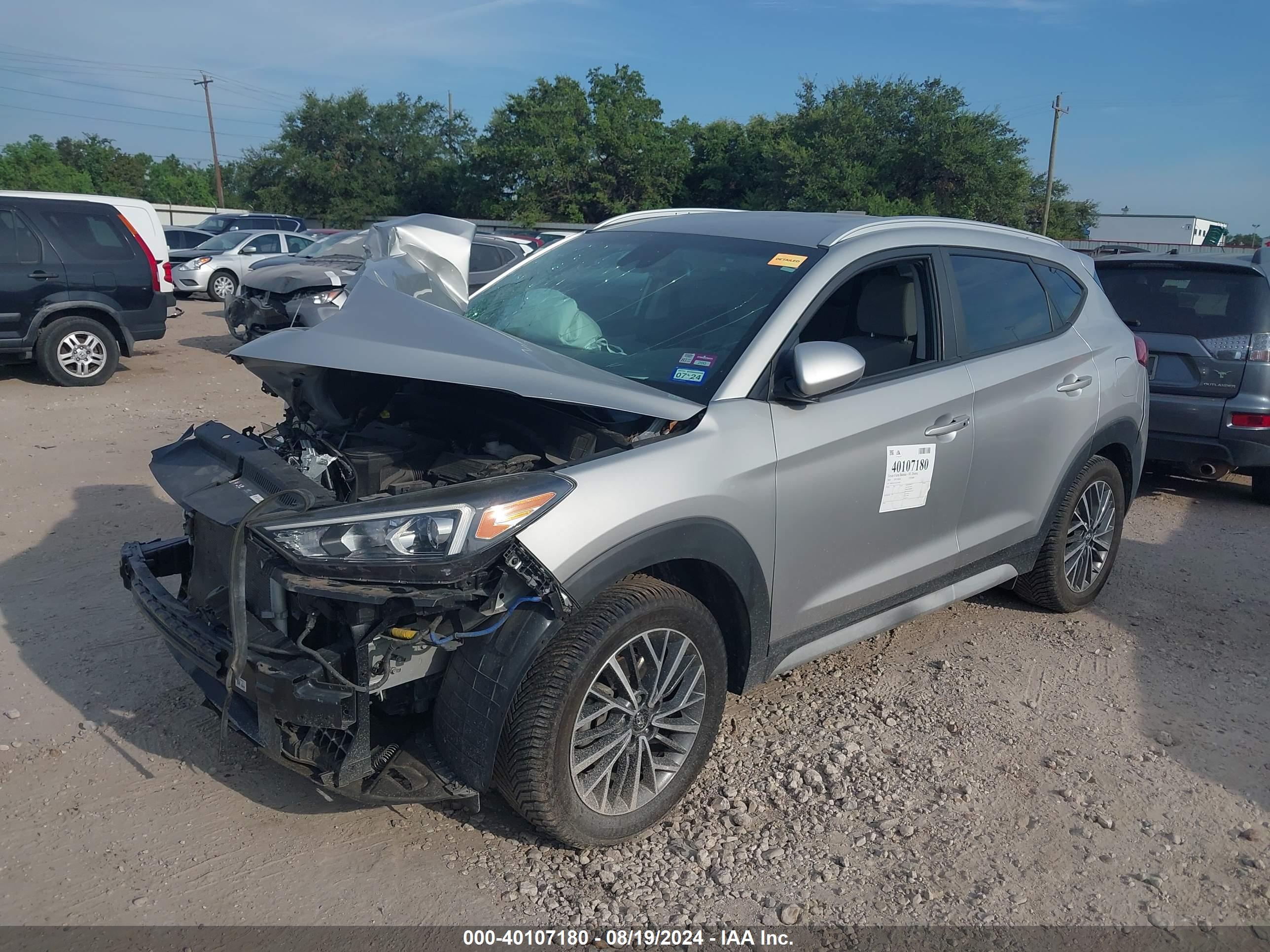 HYUNDAI TUCSON image 2