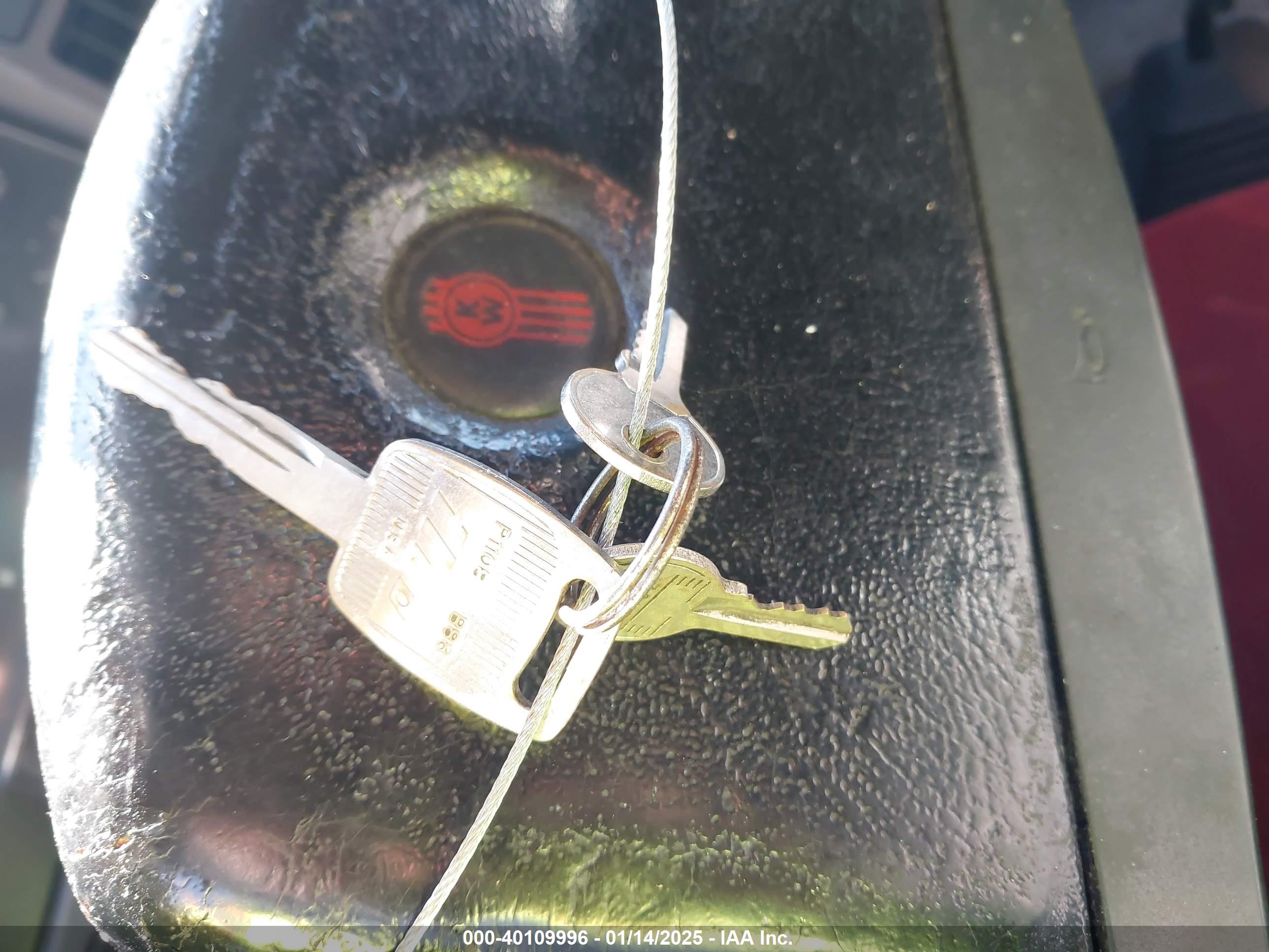KENWORTH CONSTRUCTION image 11
