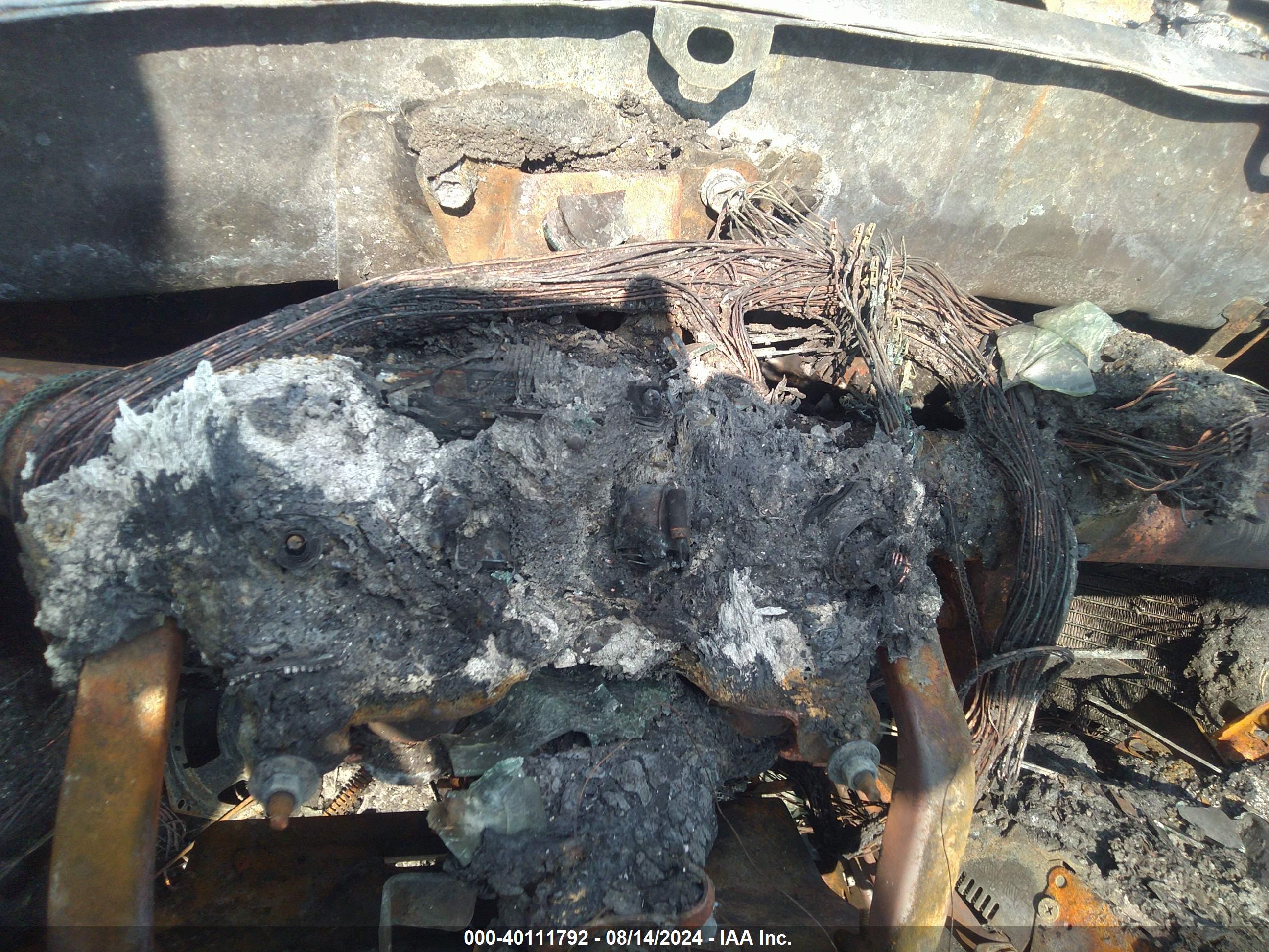 TOYOTA RAV4 image 7