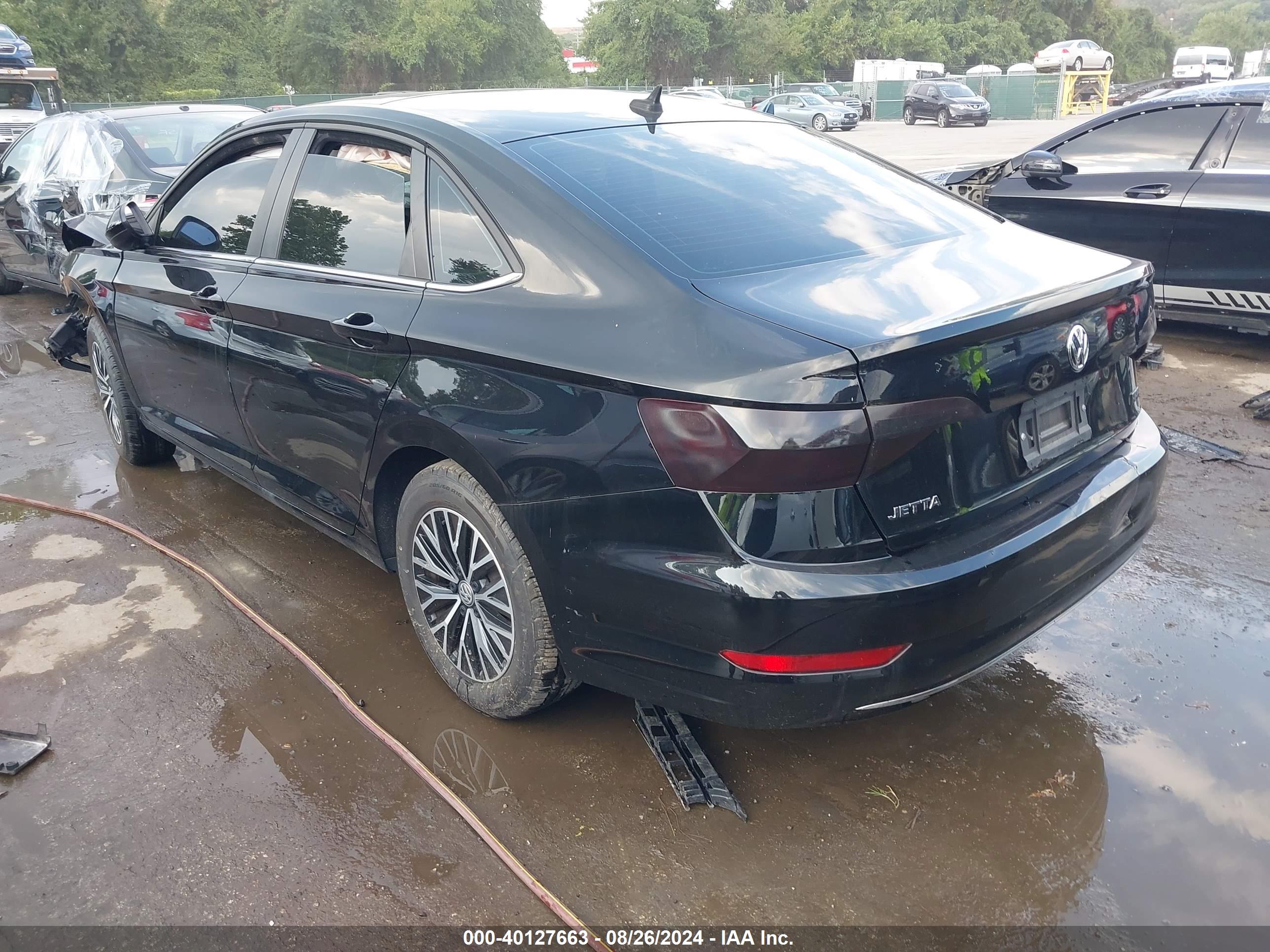 VOLKSWAGEN JETTA image 3